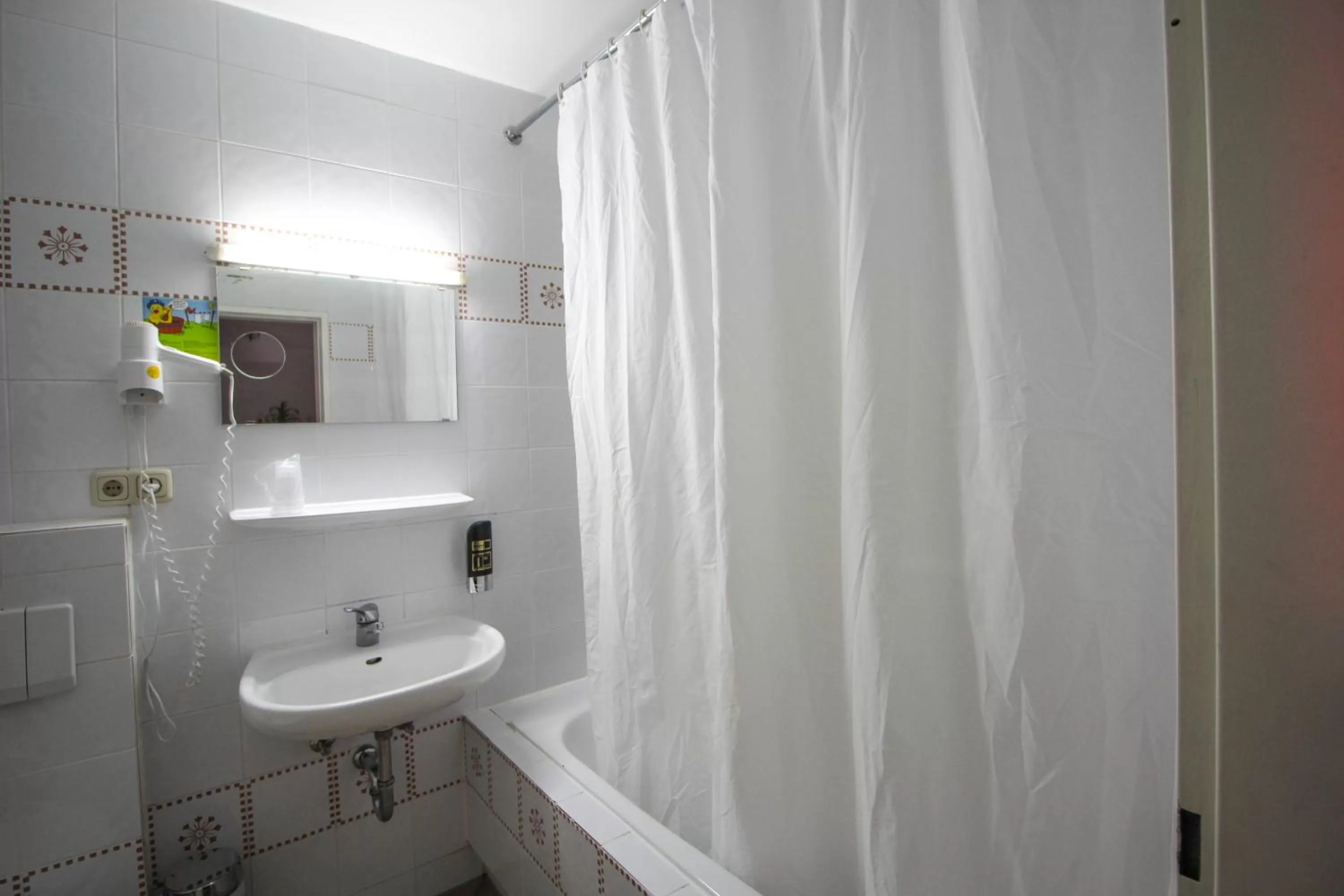 Shower in Hotel Seibel