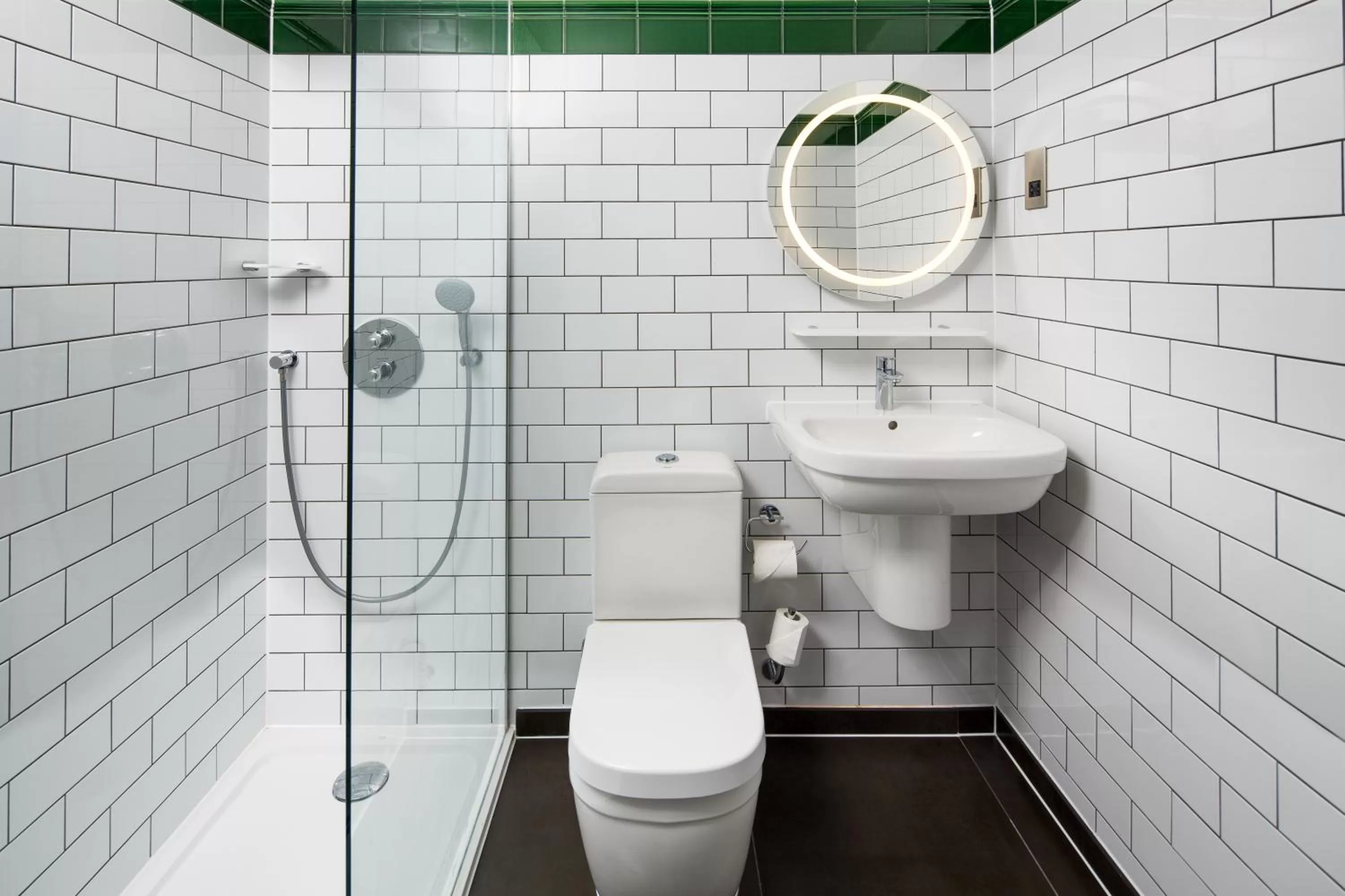 Shower in ibis Styles London Gloucester Road