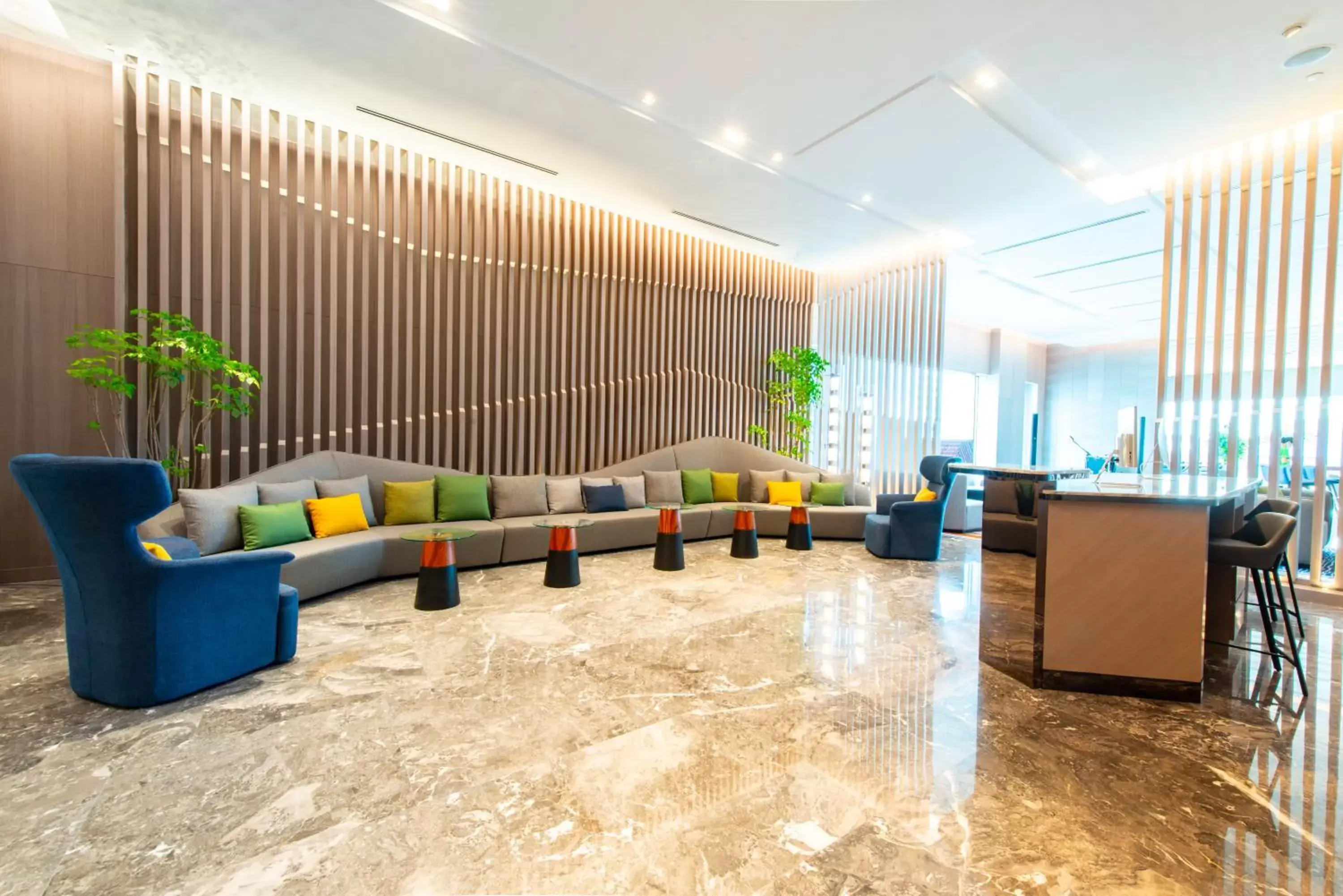 Lounge or bar, Lobby/Reception in Holiday Inn Johor Bahru City Centre, an IHG Hotel