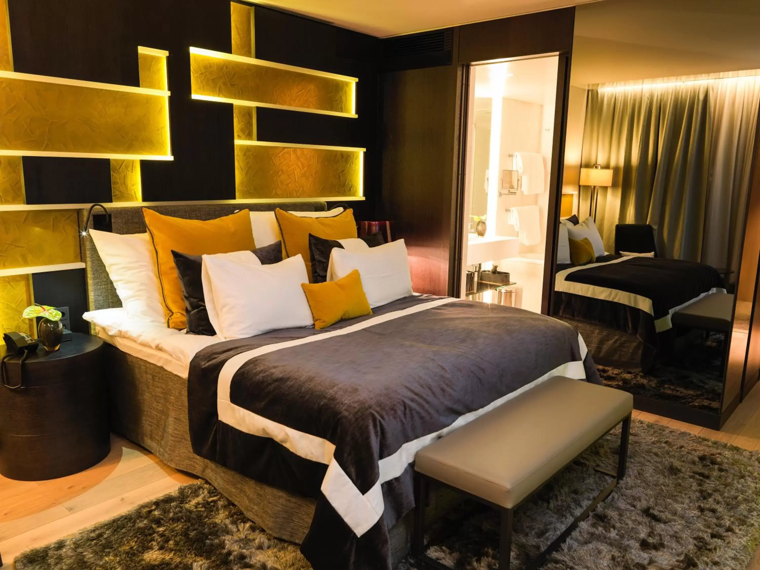Bed in The Thief Bed in The Thief