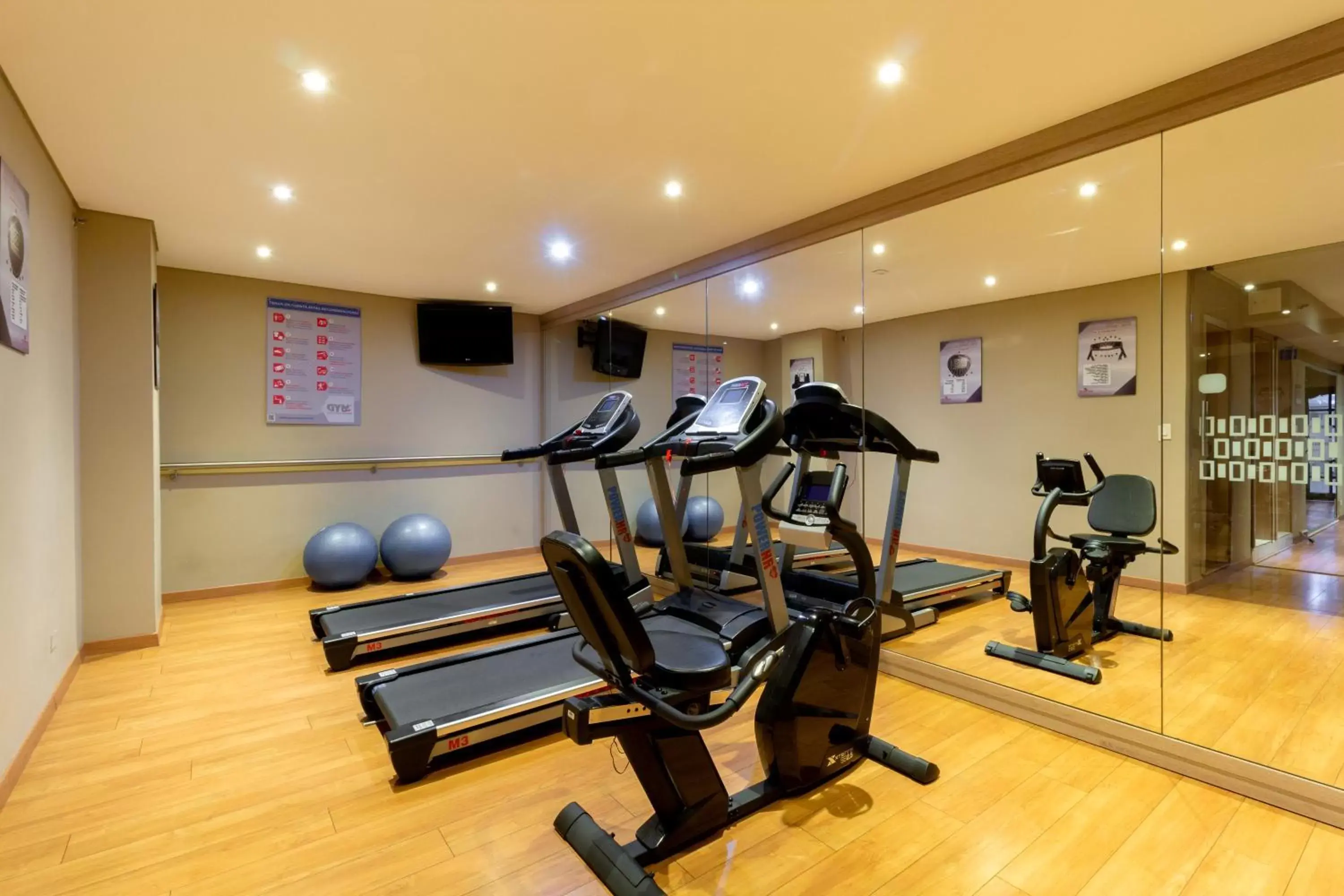 Fitness Center/Facilities in Hotel Rosales Plaza
