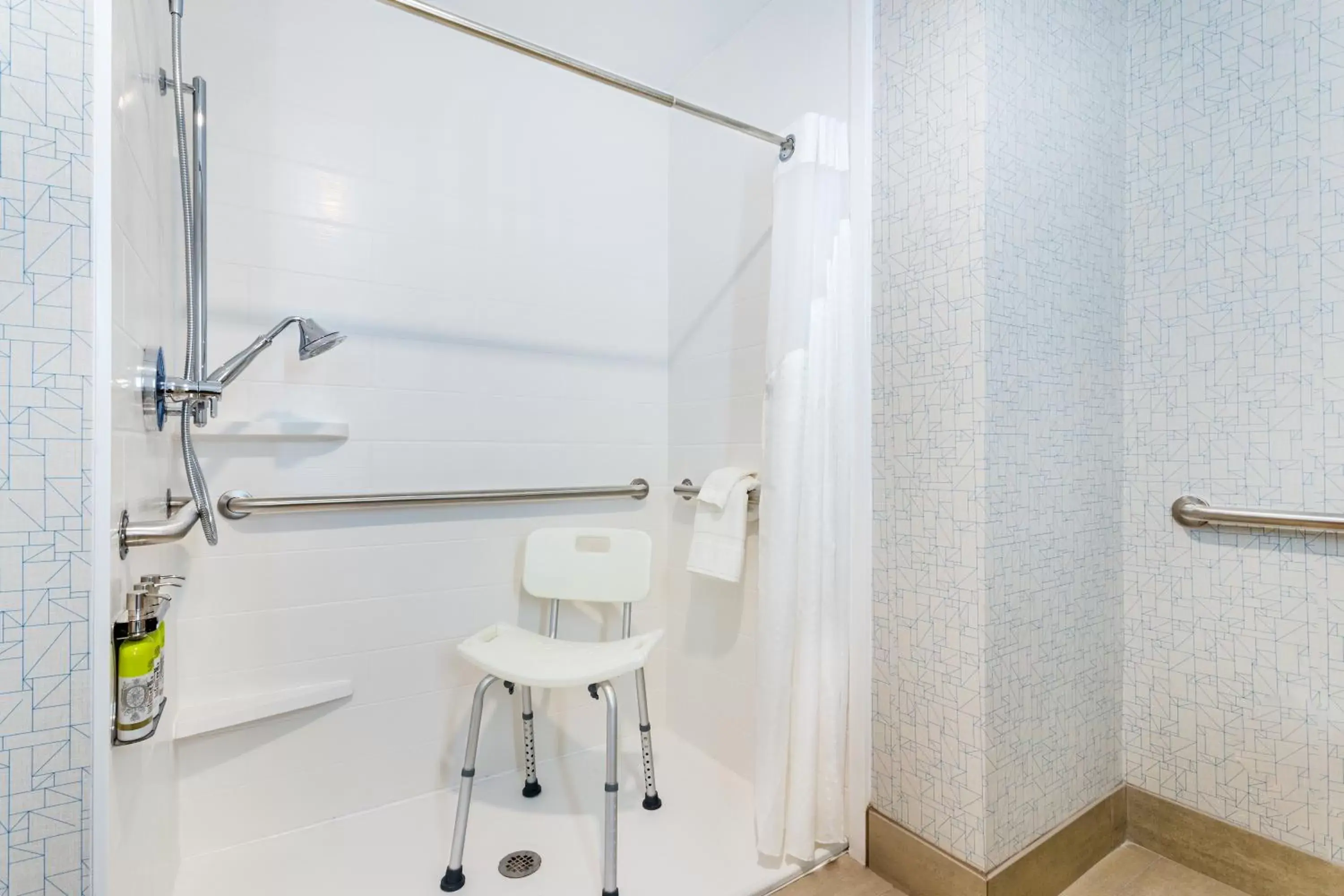 Bathroom in Holiday Inn Express & Suites Niceville - Eglin Area, an IHG Hotel