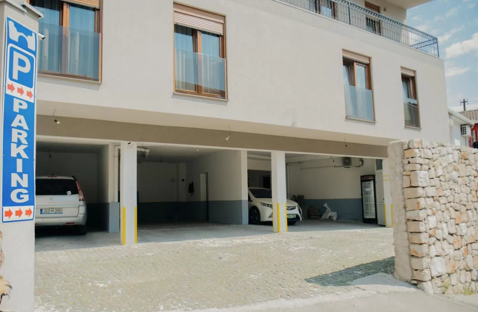 Property building in Hotel - Villa Lejla