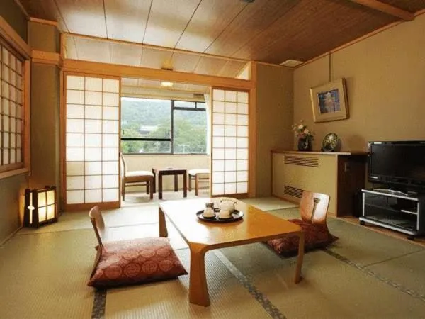 Photo of the whole room in Gion Fukuzumi