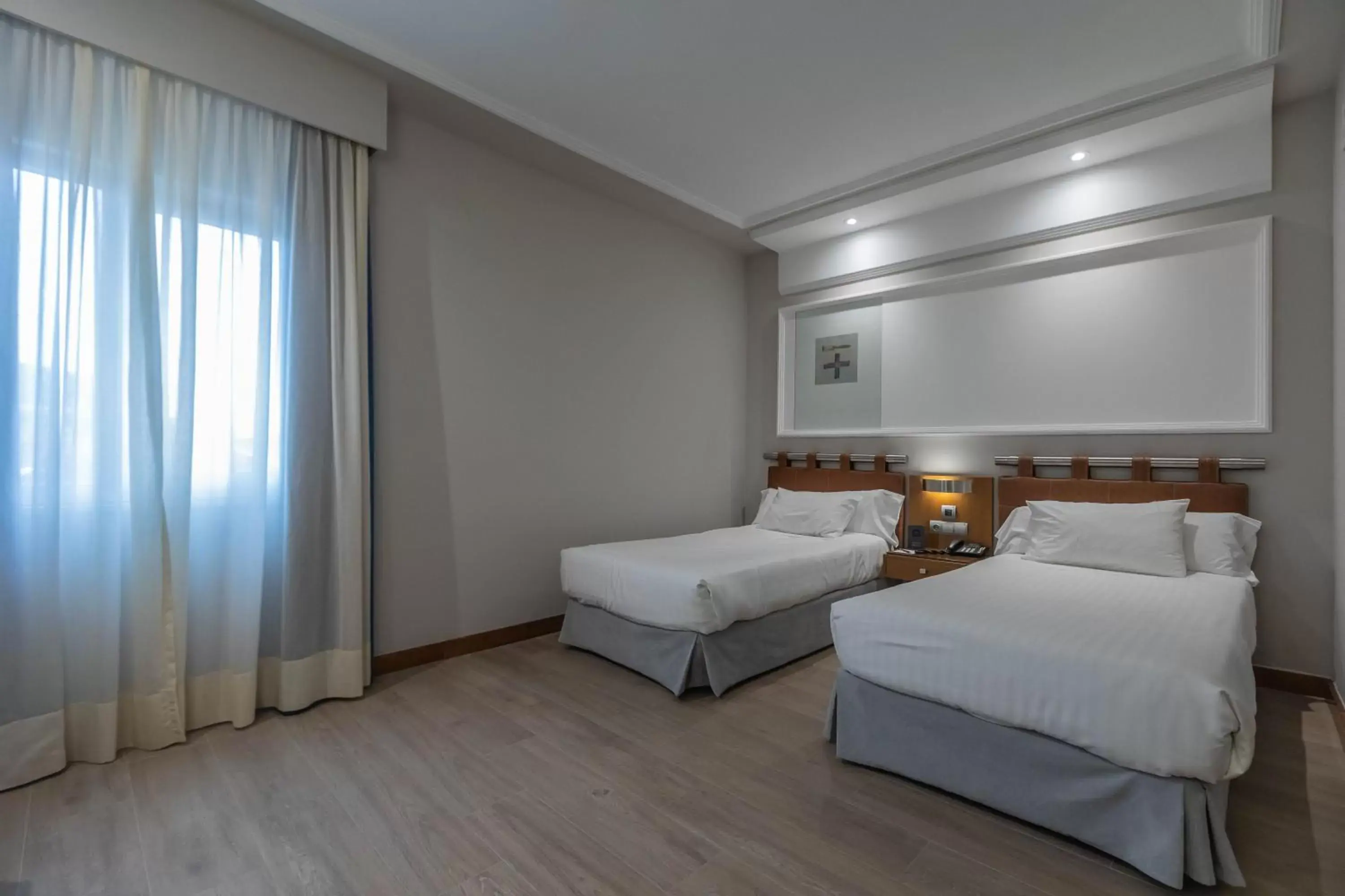 Property building, Bed in Hotel Olid