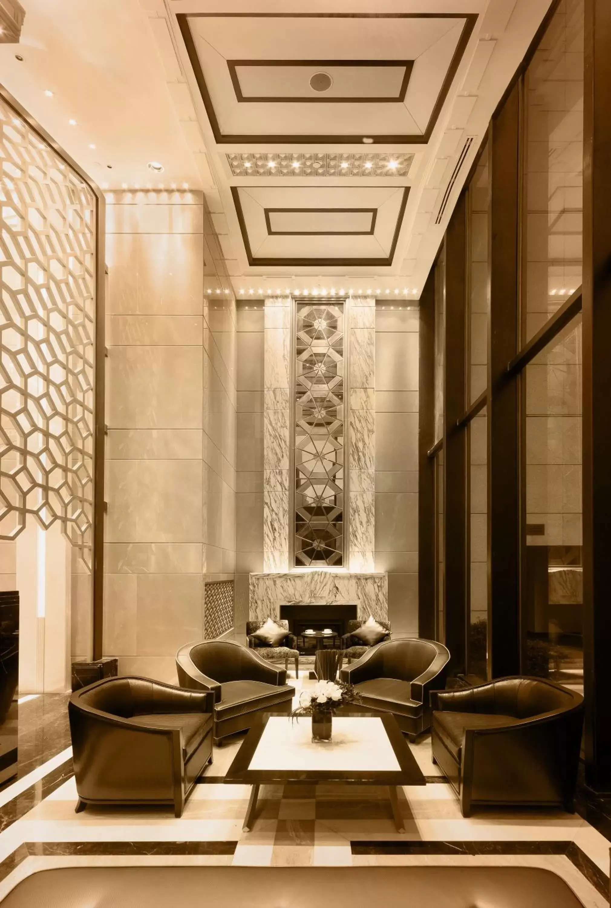 Lounge or bar in Paramount Gallery Hotel Lounge or bar in Paramount Gallery Hotel