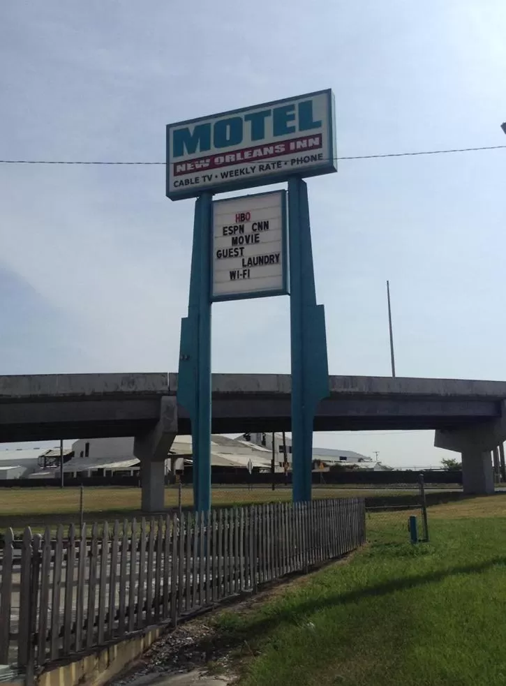 Day in New Orleans Inn