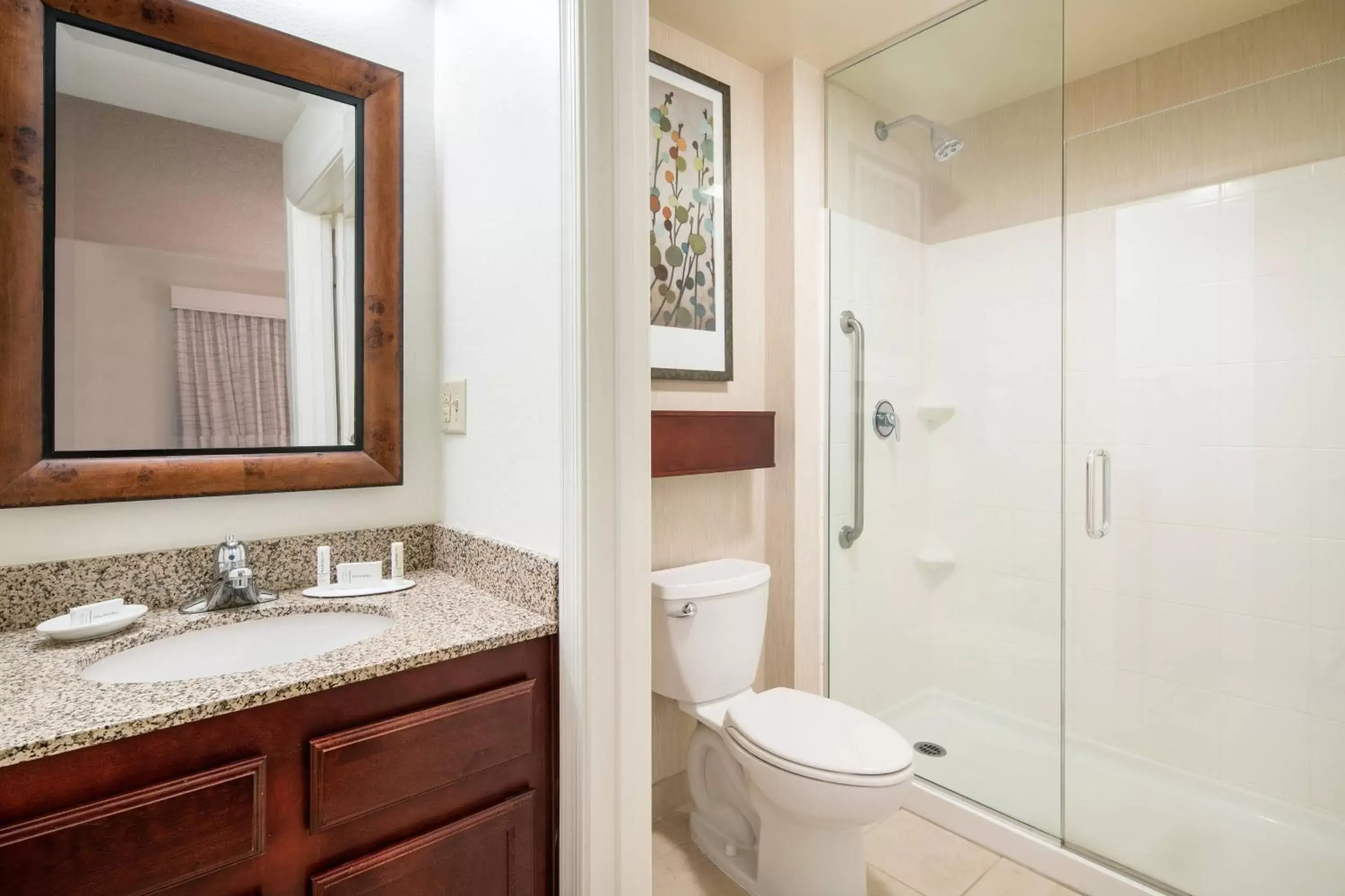 Bathroom in Residence Inn Phoenix Desert View at Mayo Clinic