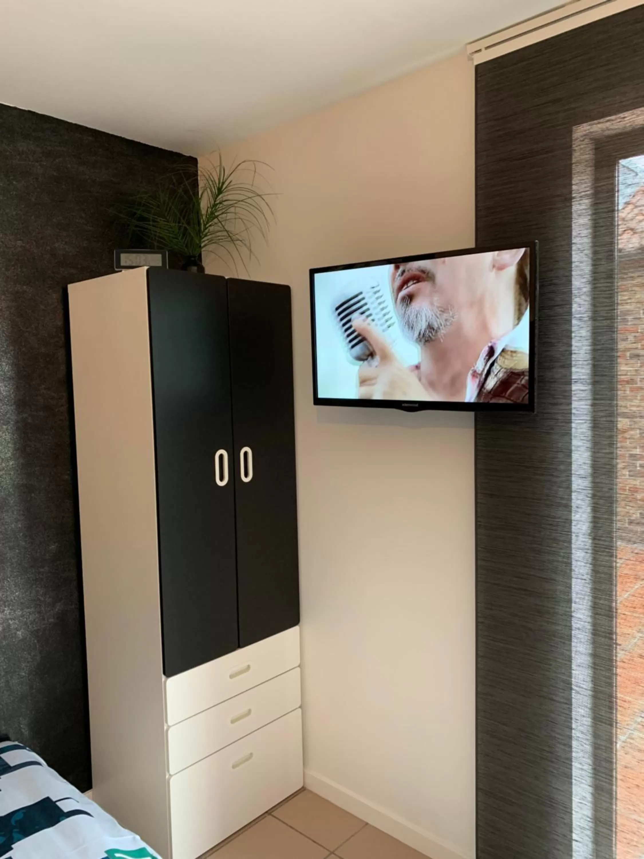 TV and multimedia, Bed in Carpe Diem