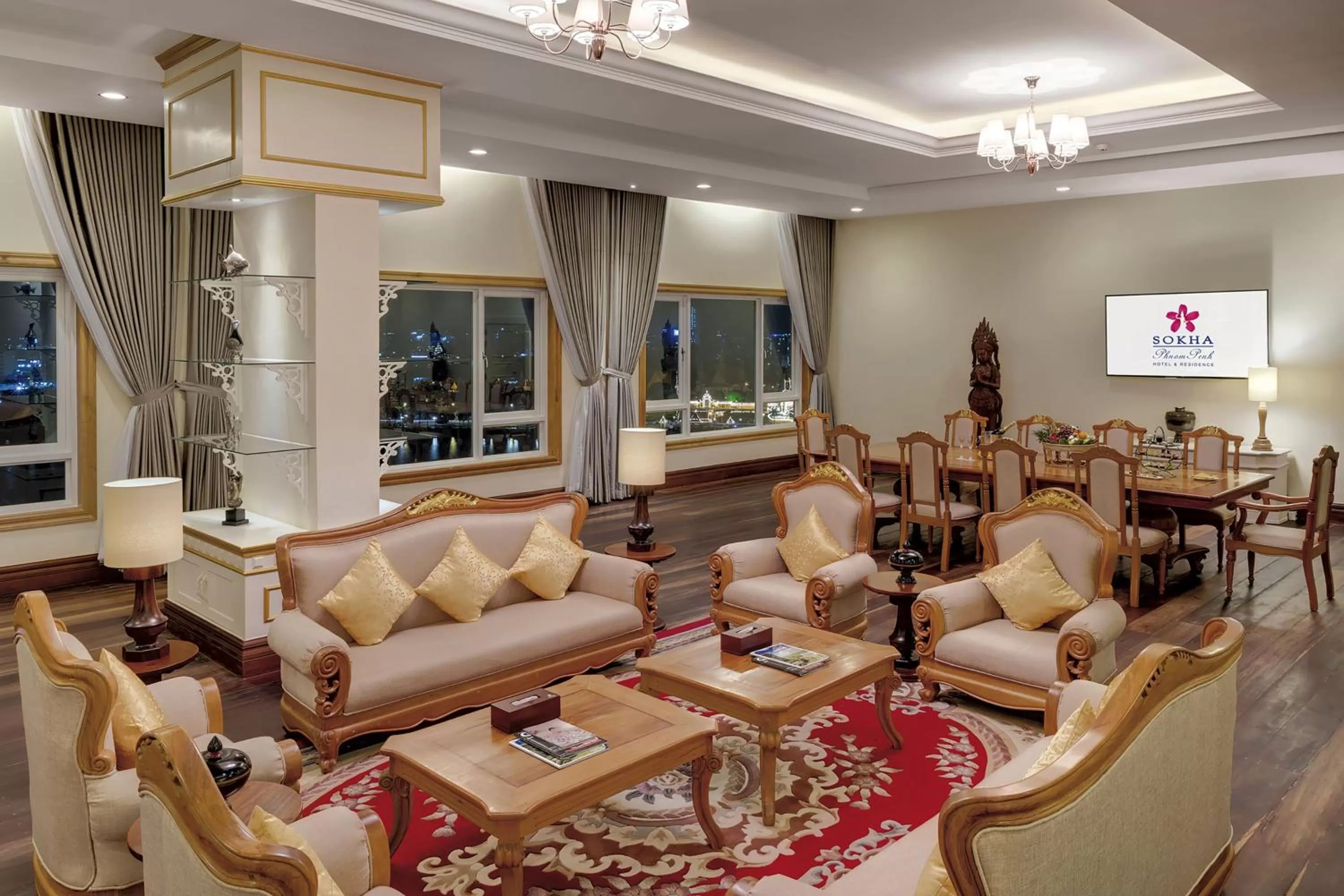 Living room in Sokha Phnom Penh Hotel