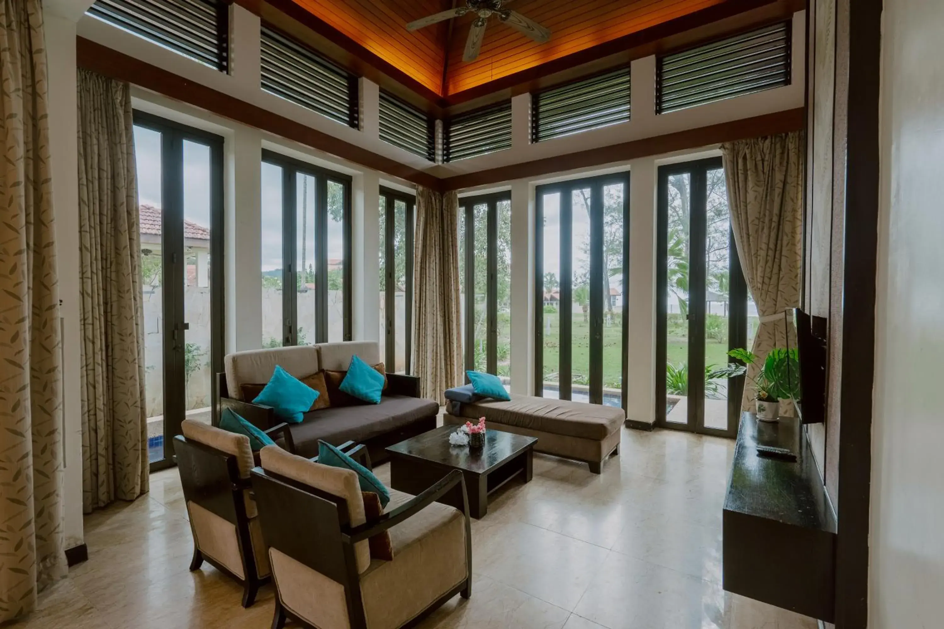 Living room, Seating Area in Borneo Beach Villas