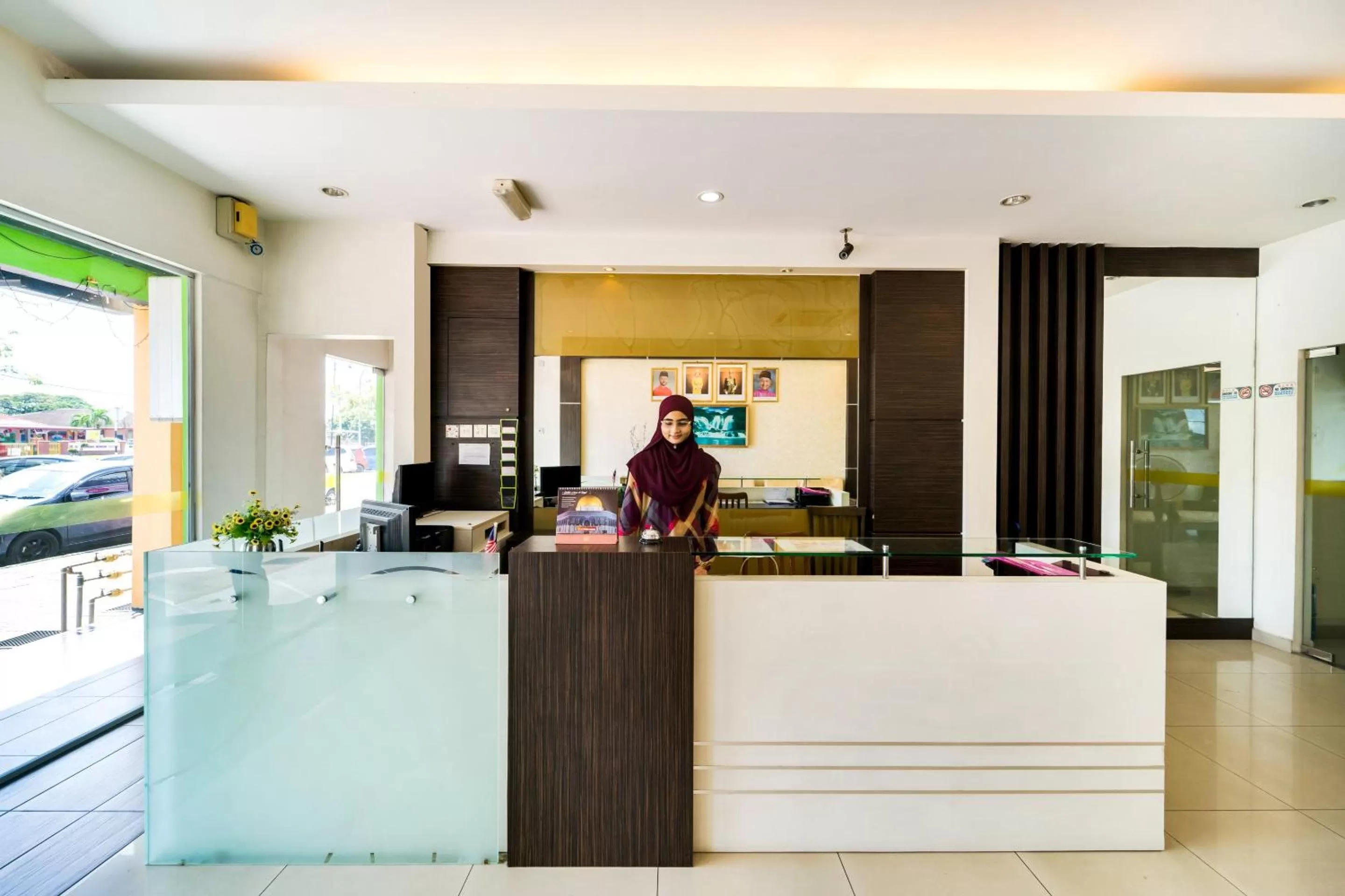 Lobby or reception, Lobby/Reception in OYO 44053 El Zahra Moda Alor Setar