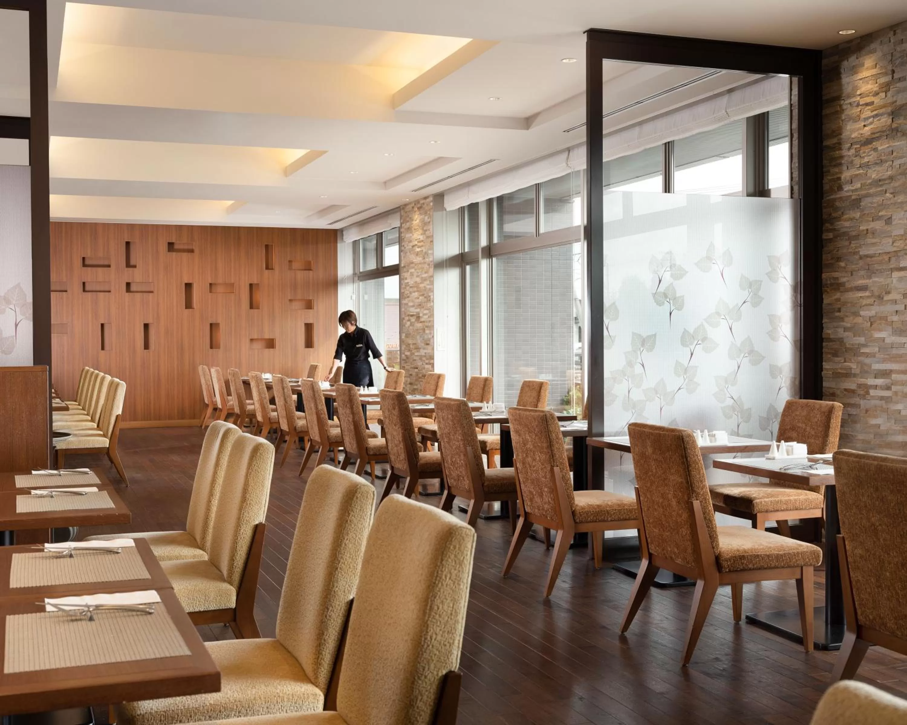 Restaurant/places to eat in ANA Crowne Plaza Chitose by IHG