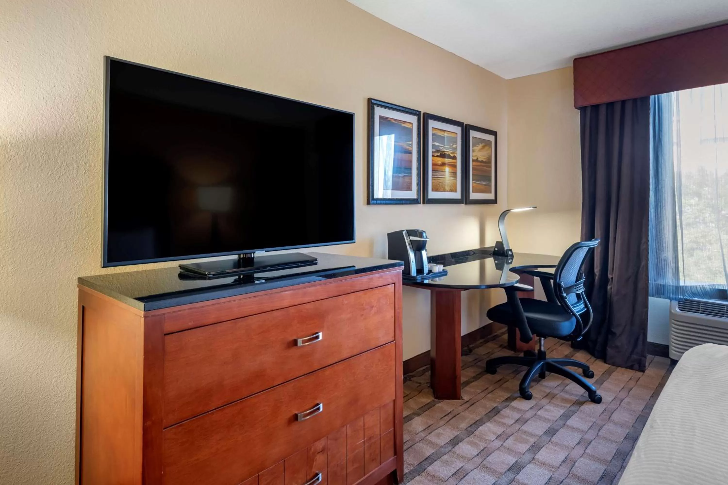 Photo of the whole room in Best Western Plus Flagler Beach Area Inn & Suites