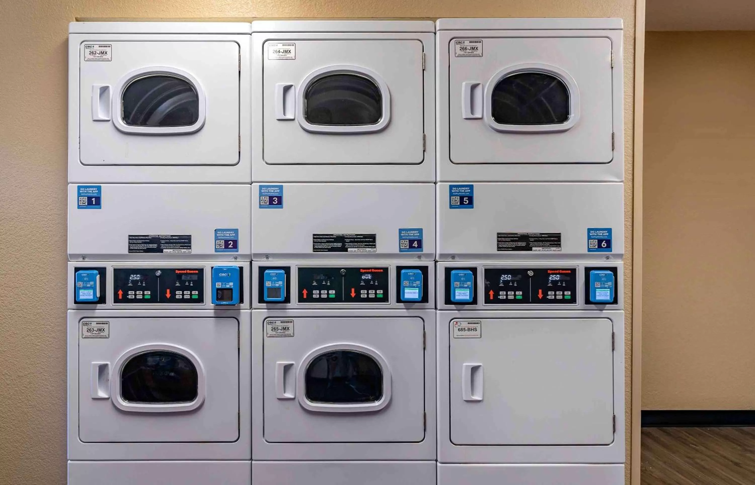 Property building in Extended Stay America Suites - Lexington - Nicholasville Road