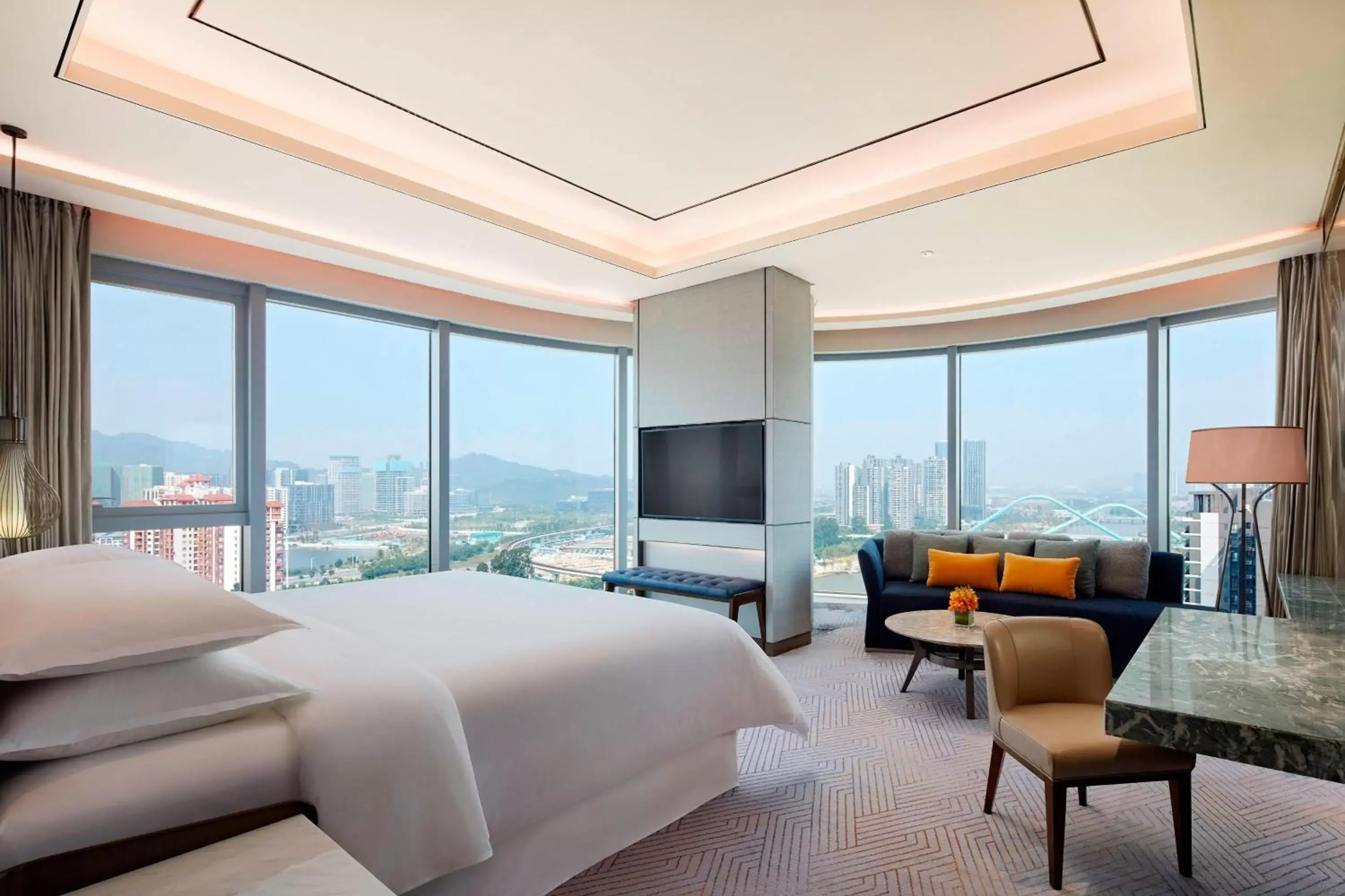 Photo of the whole room in Sheraton Guangzhou Nansha Hotel