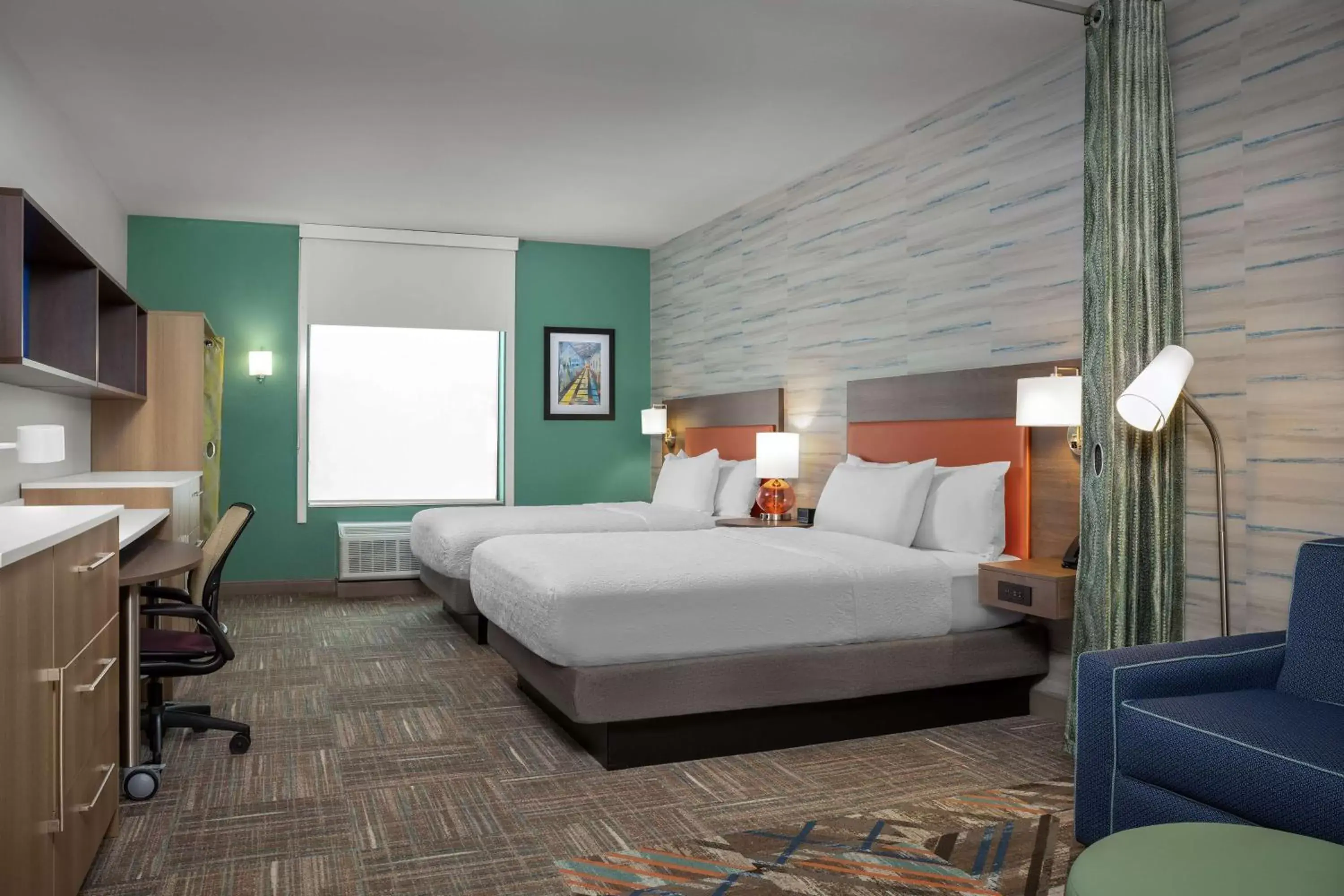 Bed in Home2 Suites By Hilton Cullman Bed in Home2 Suites By Hilton Cullman