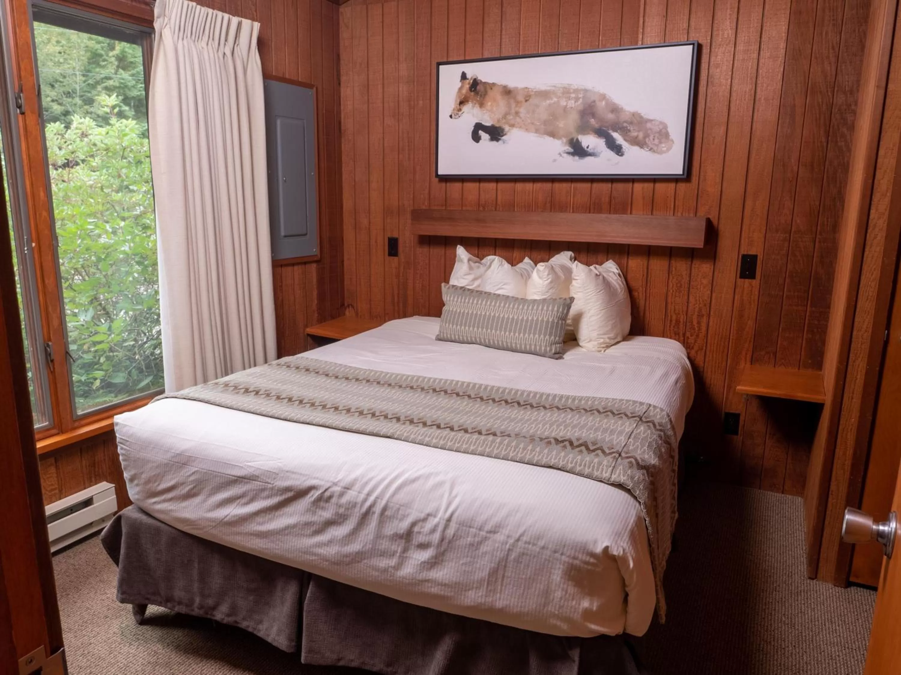 Bed in Lutsen Sea Villas