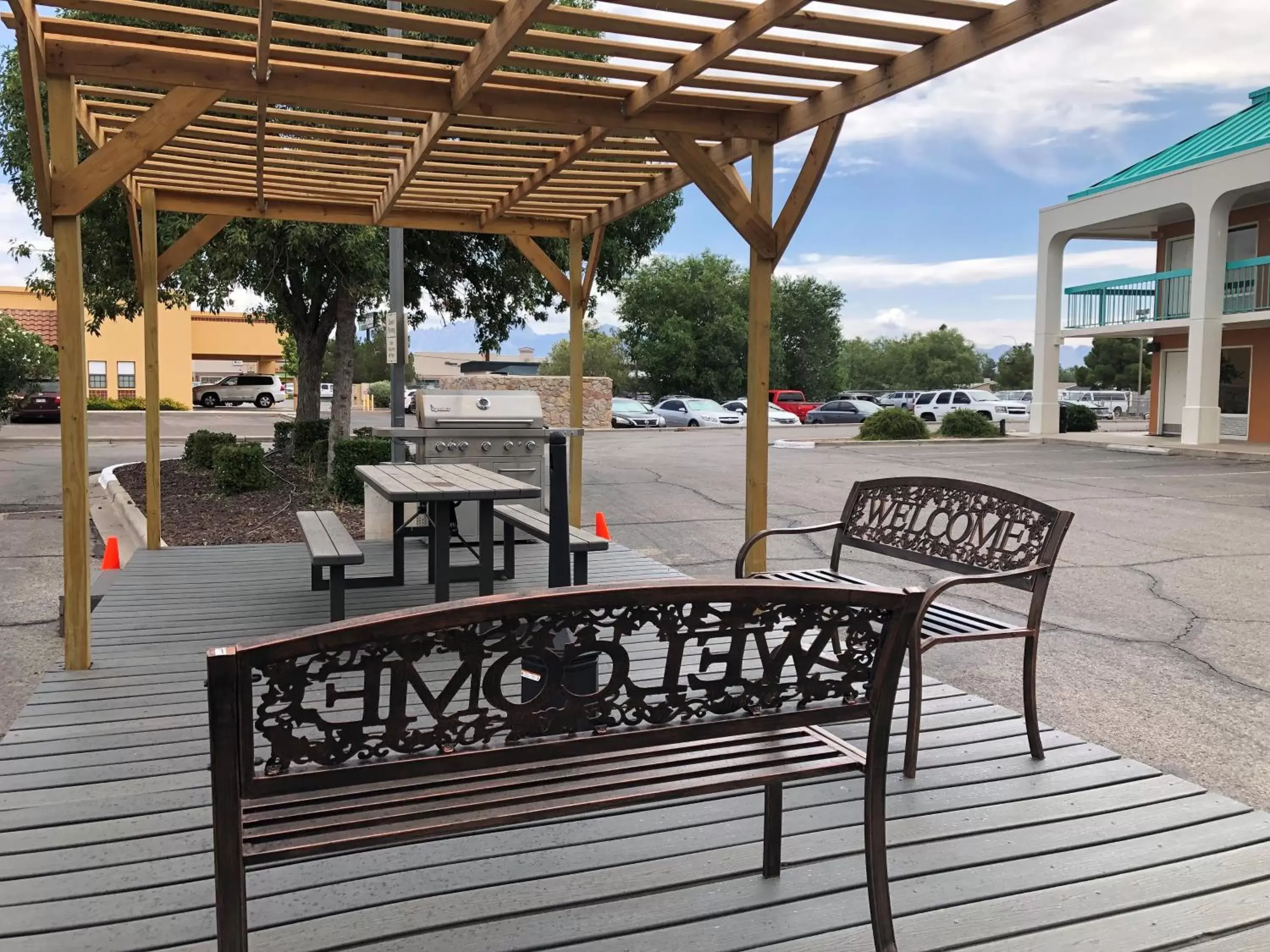 BBQ facilities in Days Inn by Wyndham Las Cruces