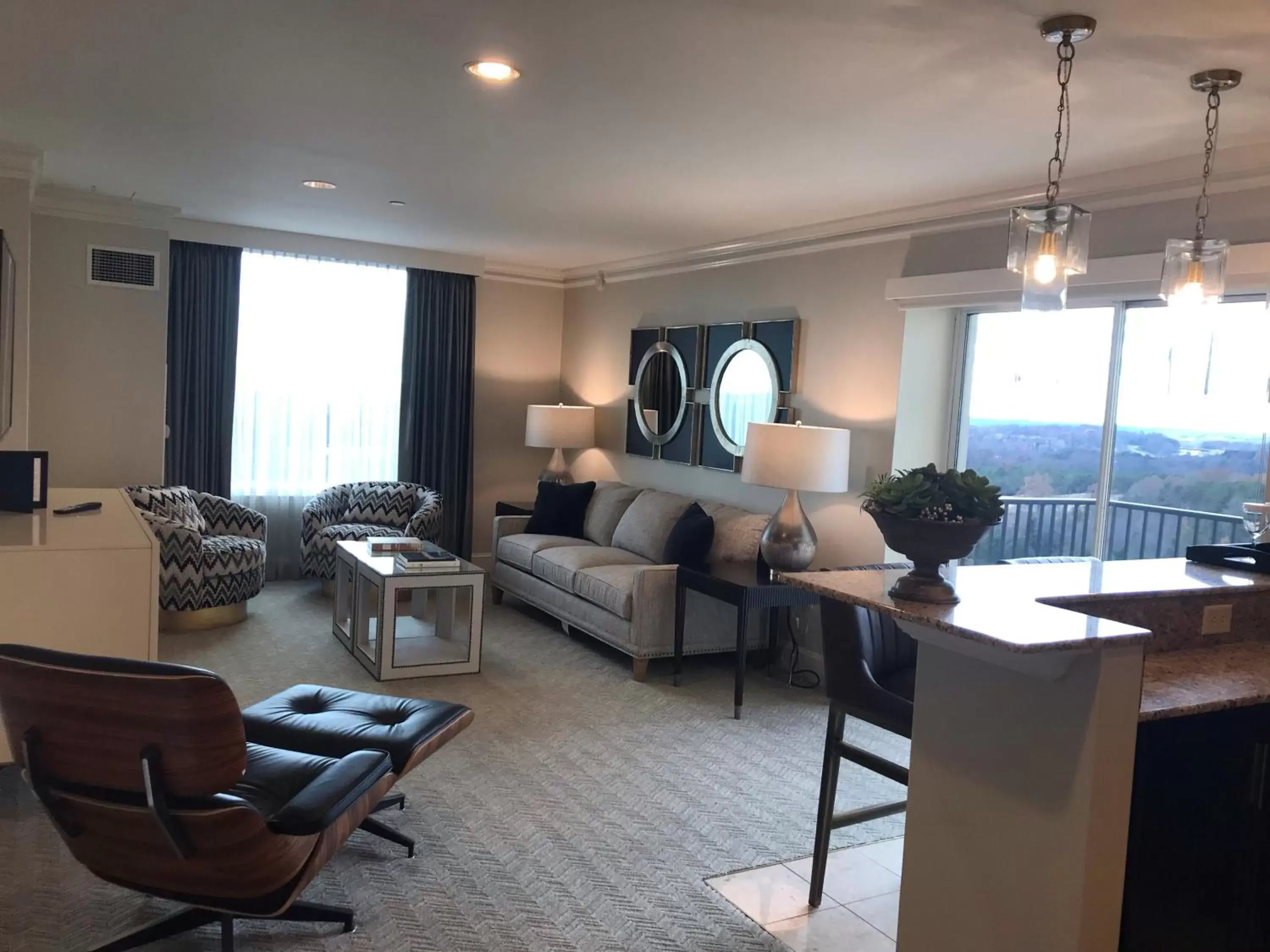 Living room, Seating Area in Grandover Resort & Spa, a Wyndham Grand Hotel