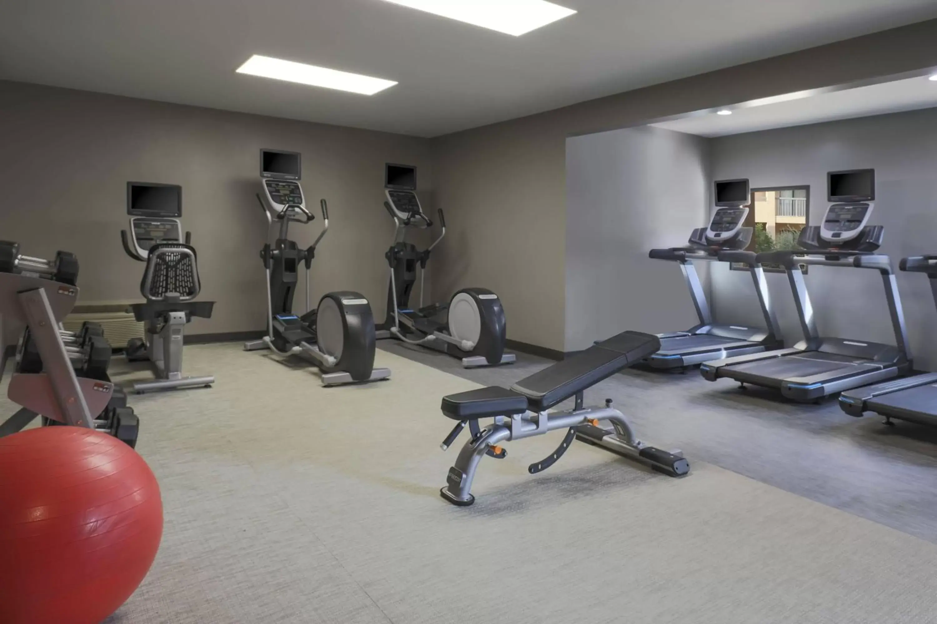 Fitness centre/facilities, Fitness Center/Facilities in Courtyard Tucson Airport