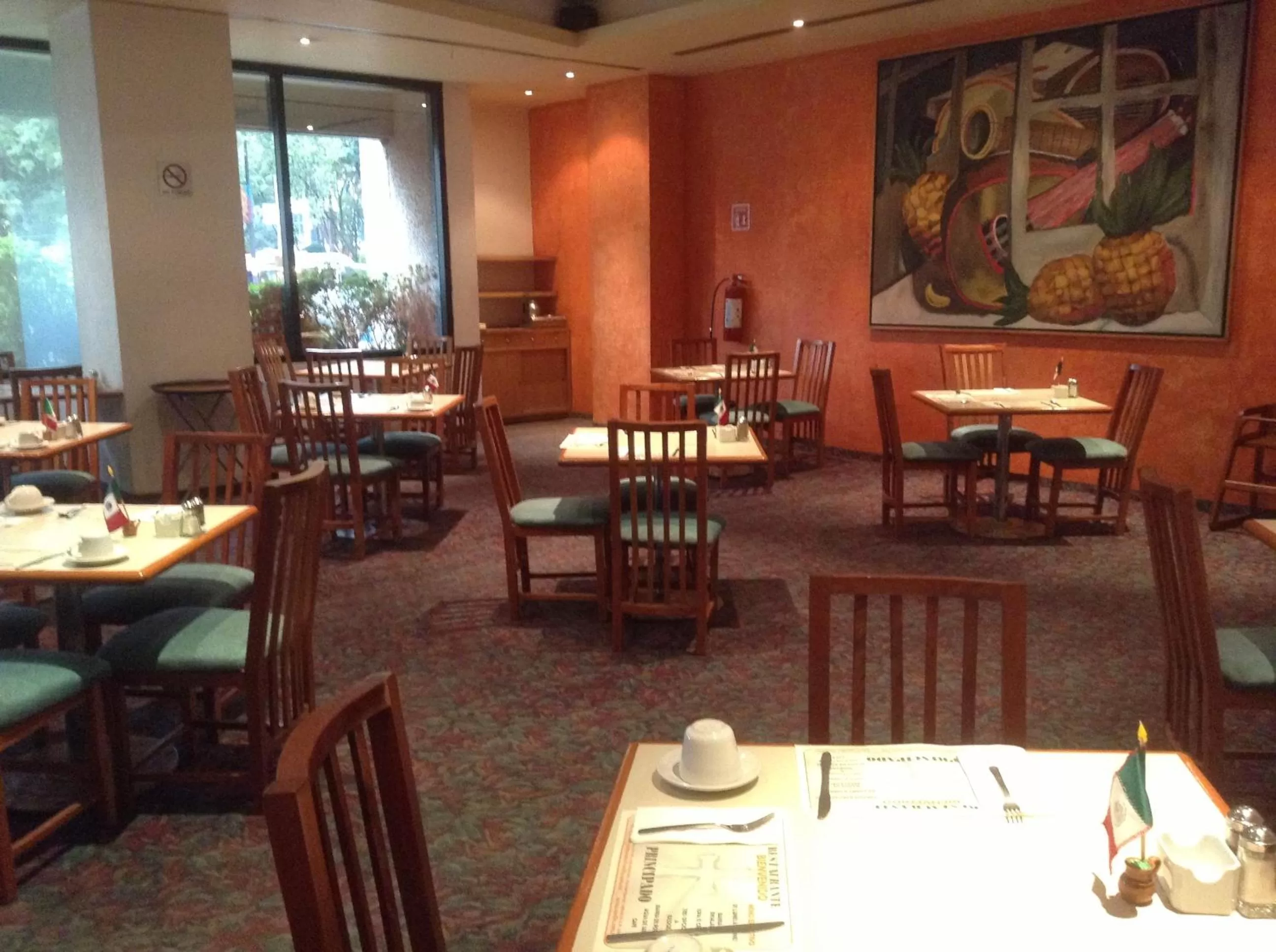 Restaurant/places to eat in Hotel Sevilla