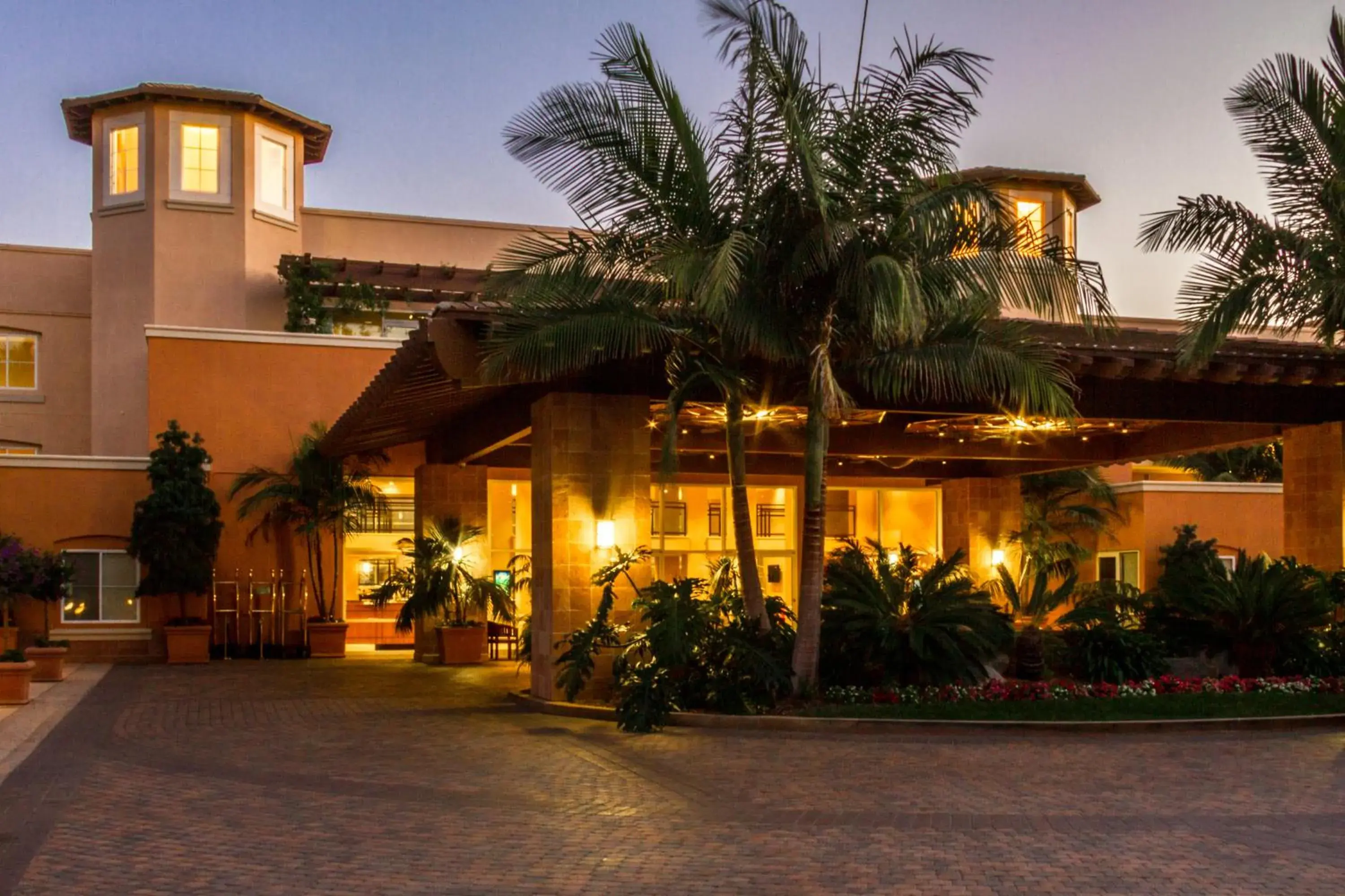 Facade/entrance, Property Building in Grand Pacific Palisades Resort