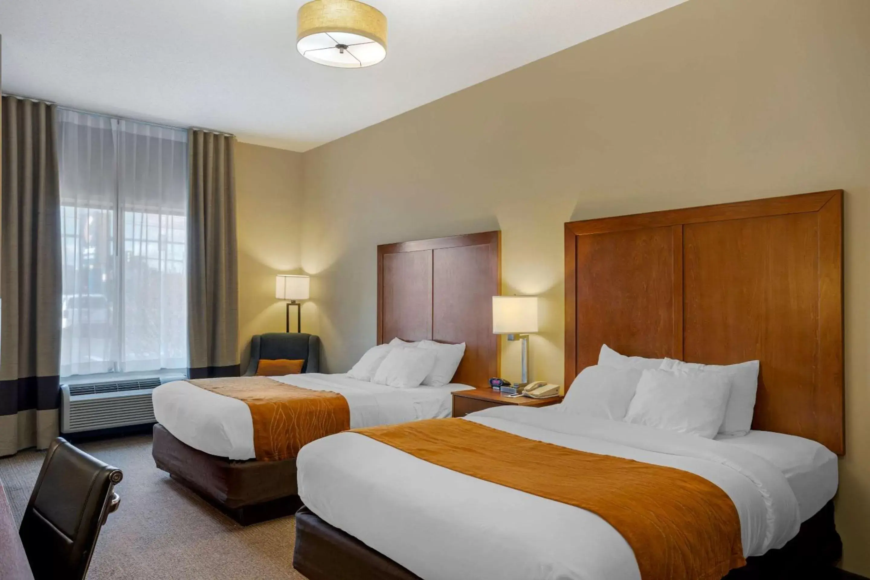 Bedroom, Bed in Comfort Inn & Suites Sayre