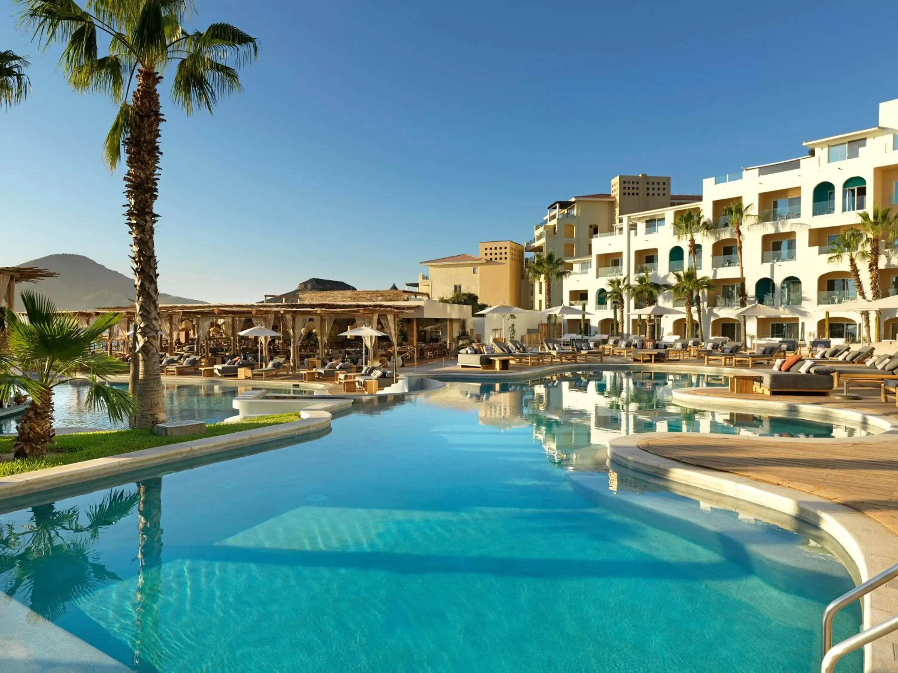 Pool view, Swimming Pool in ME Cabo