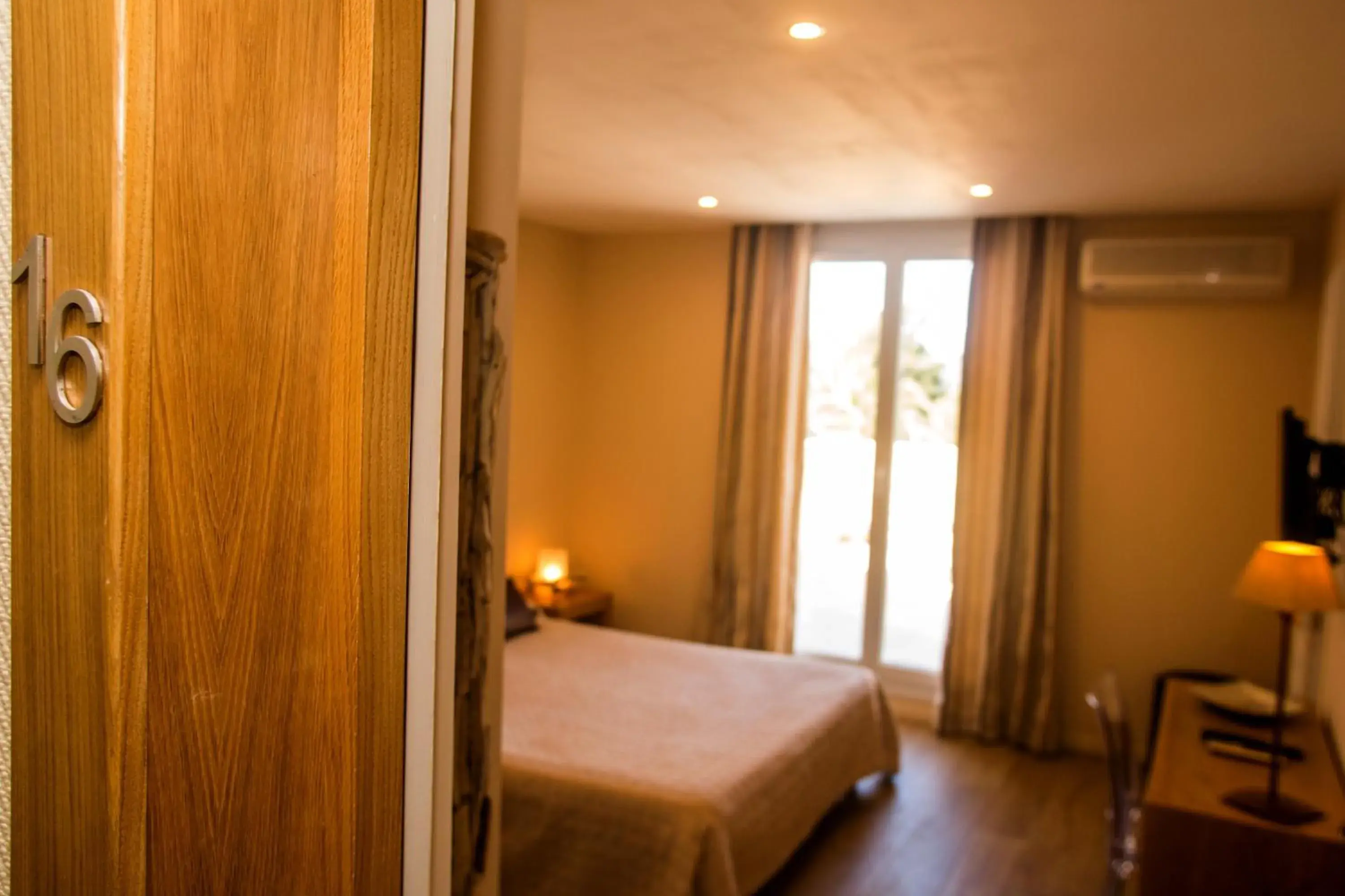 Bedroom, Room Photo in Hotel Cesario