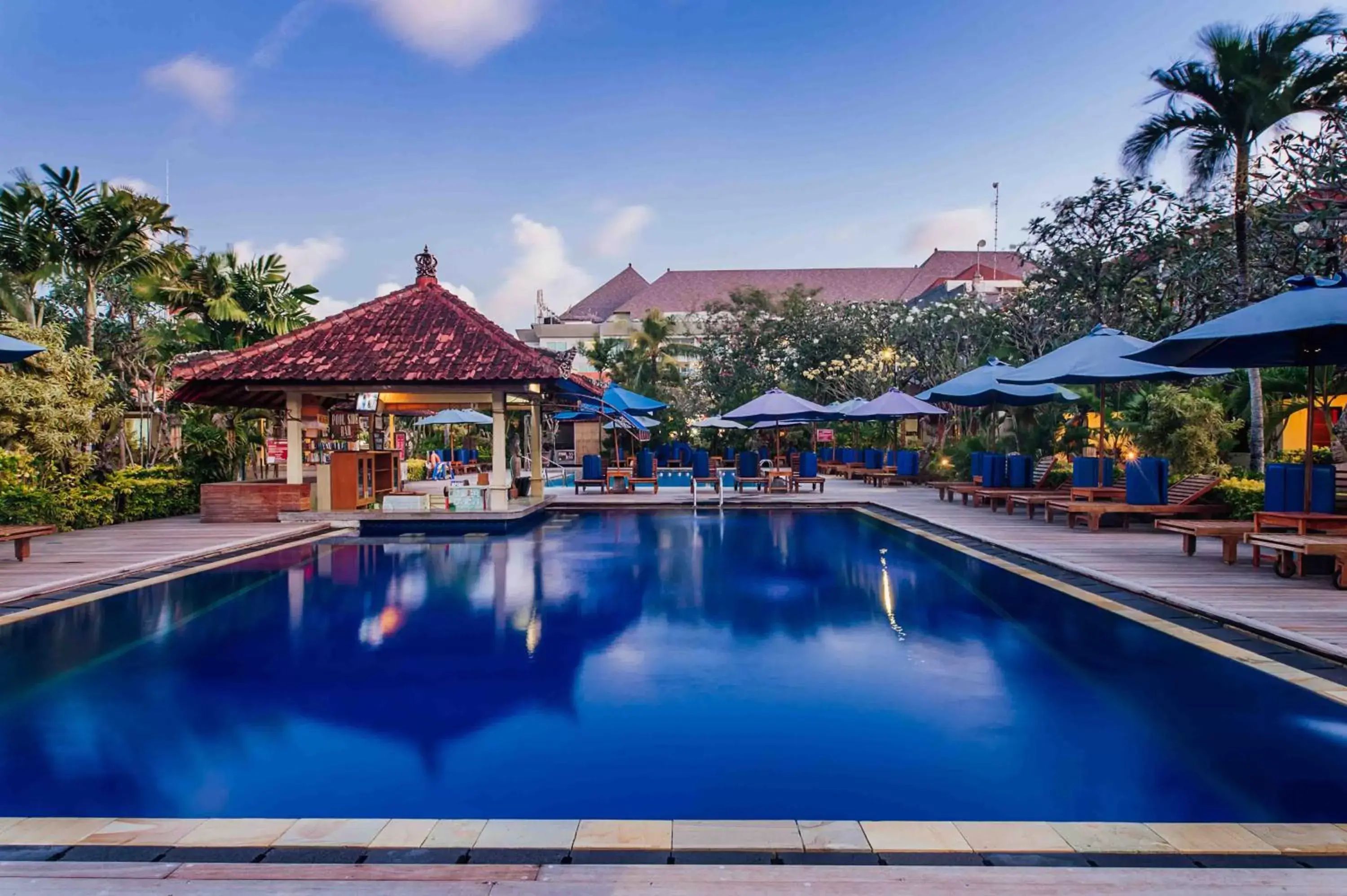 Swimming Pool in Kuta Puri Bungalows, Villas and Resort