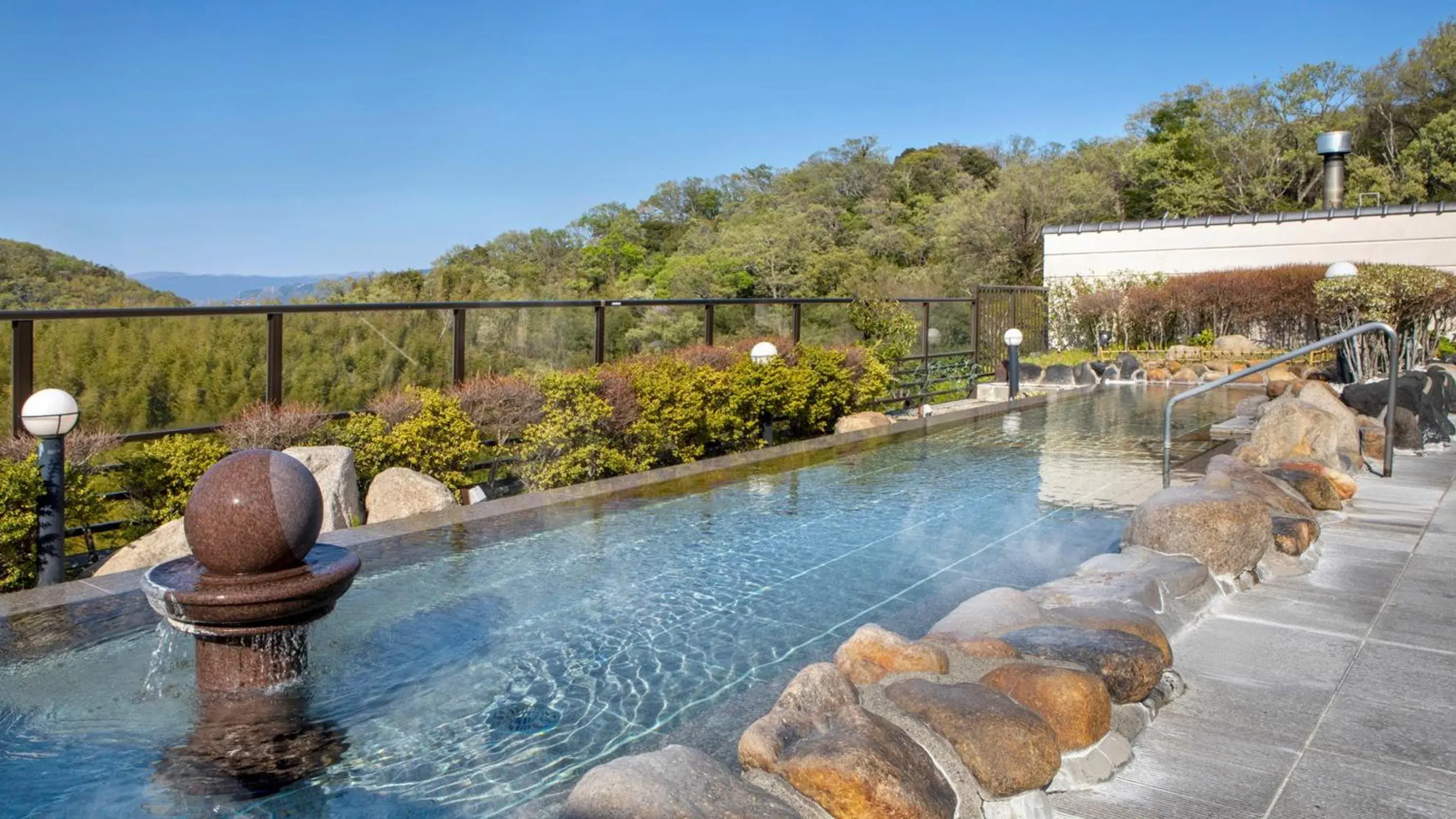 Swimming Pool in New Hakkeien