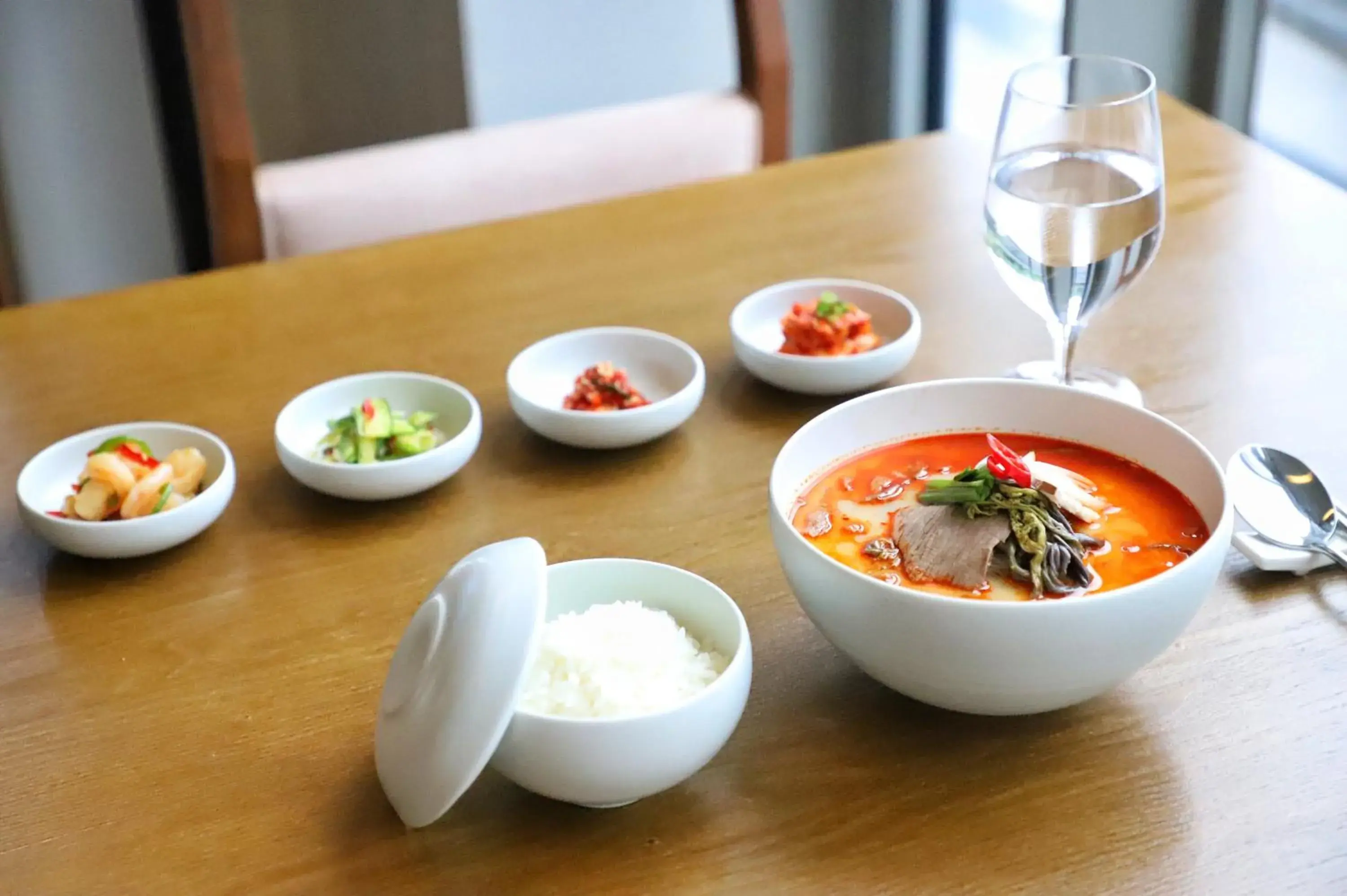 Restaurant/places to eat in Lotte Resort Jeju Artvillas