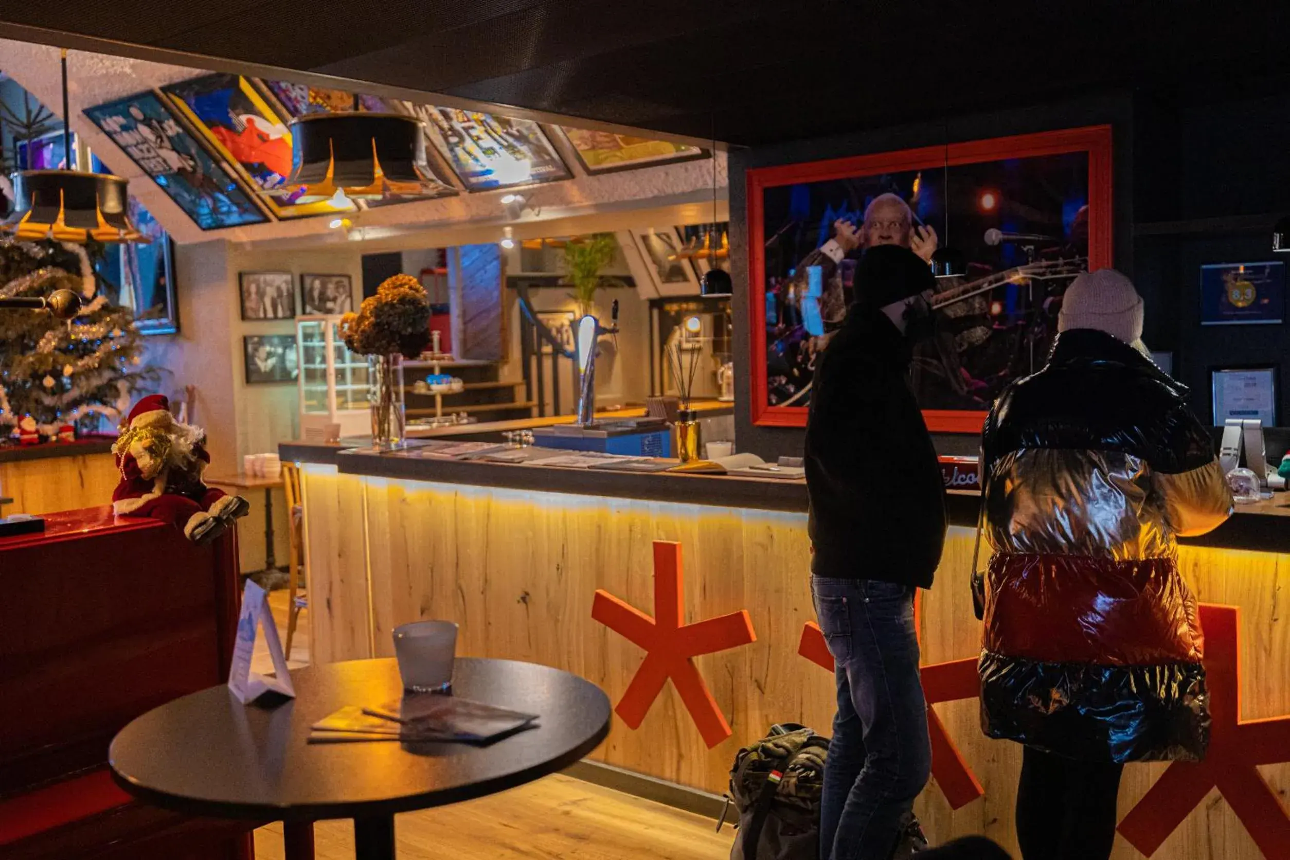 Facade/entrance in Tralala Hotel Montreux Facade/entrance in Tralala Hotel Montreux