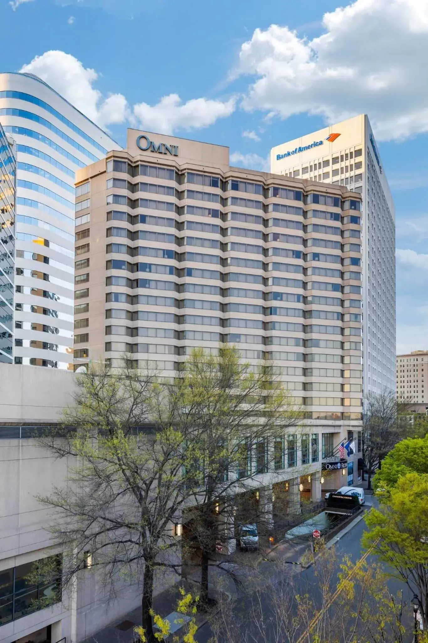 Property building in Omni Richmond Hotel Property building in Omni Richmond Hotel