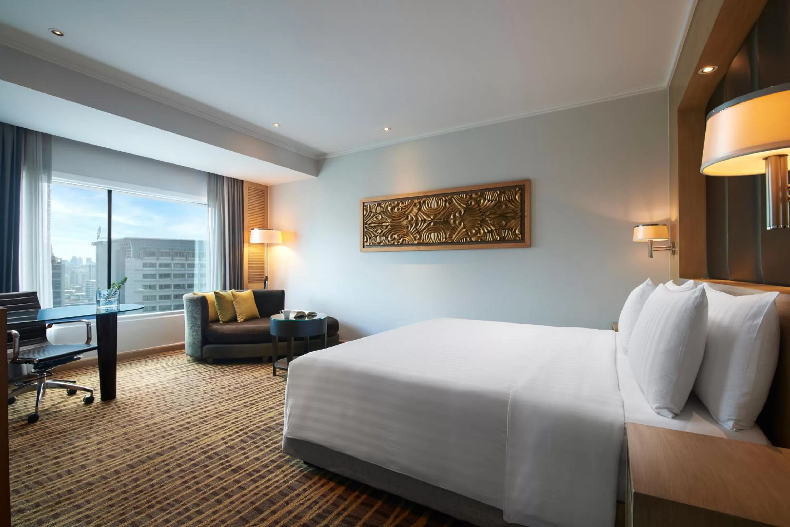 Nearby landmark, Bed in Amari Bangkok