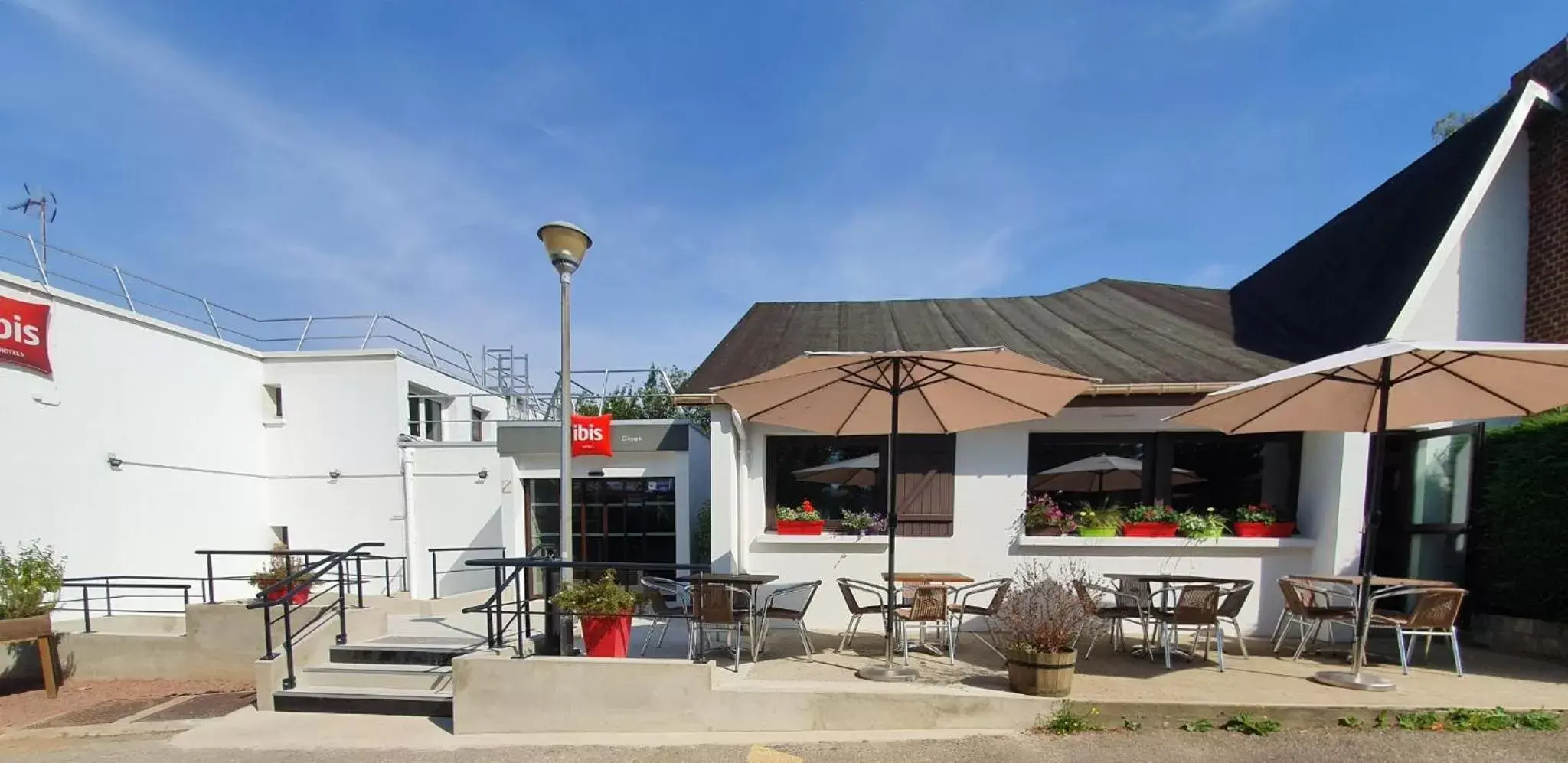 Property building in ibis Dieppe Le Val Druel Property building in ibis Dieppe Le Val Druel