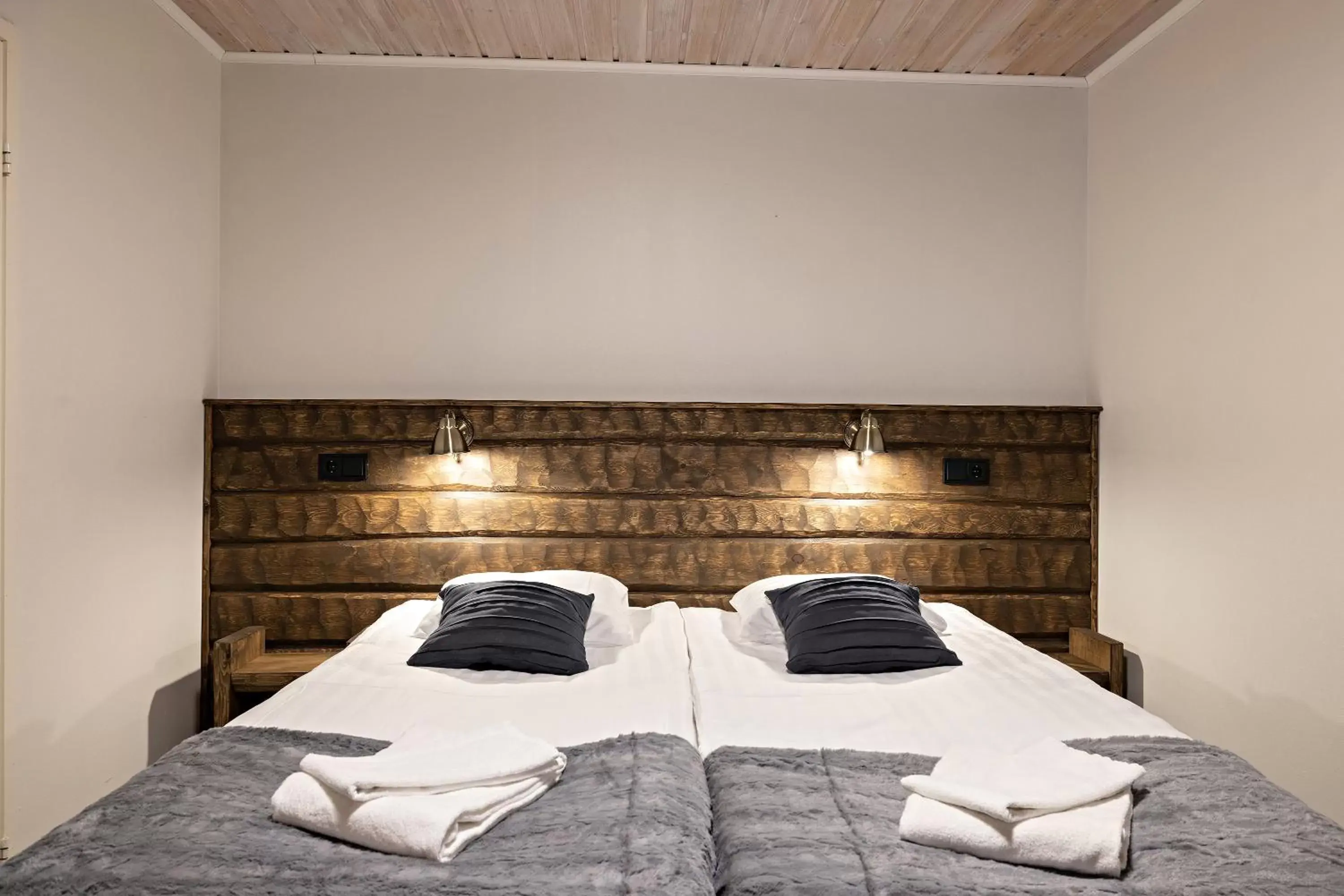 Twin Room in Arctic River Resort Twin Room in Arctic River Resort