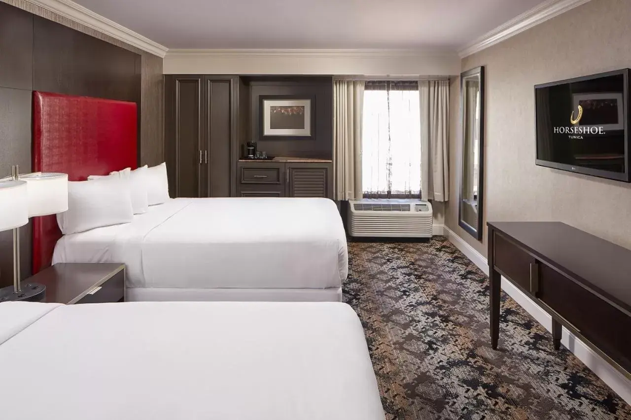 Bed in Horseshoe Tunica Casino & Hotel