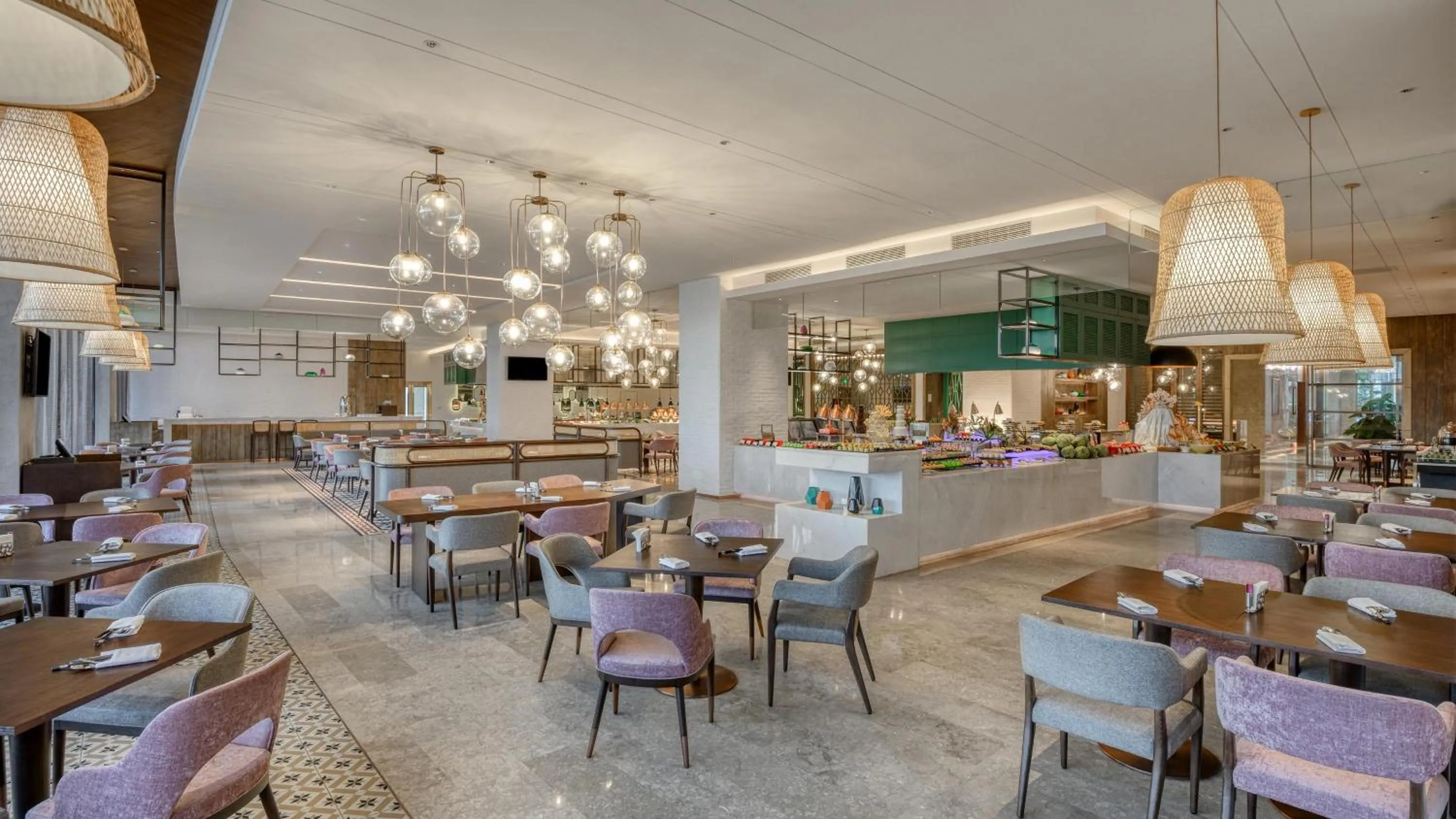 Breakfast in Crowne Plaza Beihai Silver Beach by IHG