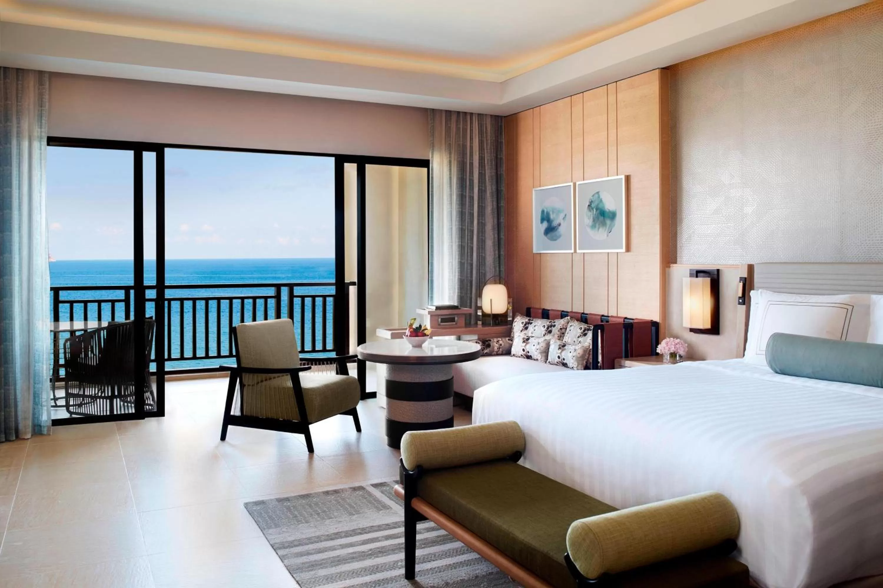 Photo of the whole room, Bed in The Ritz-Carlton Sanya, Yalong Bay