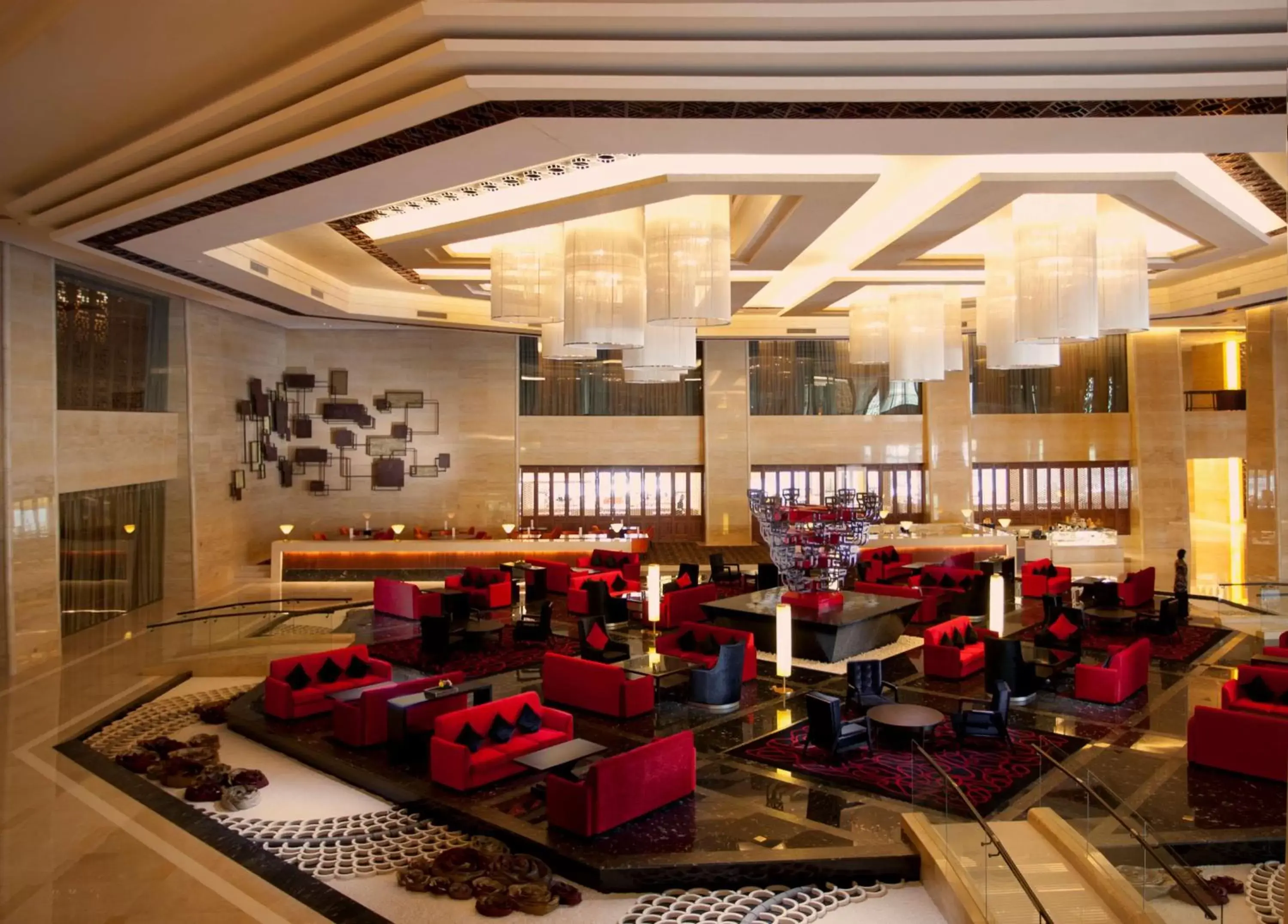 Lobby or reception, Restaurant/Places to Eat in Hilton Beijing Capital Airport