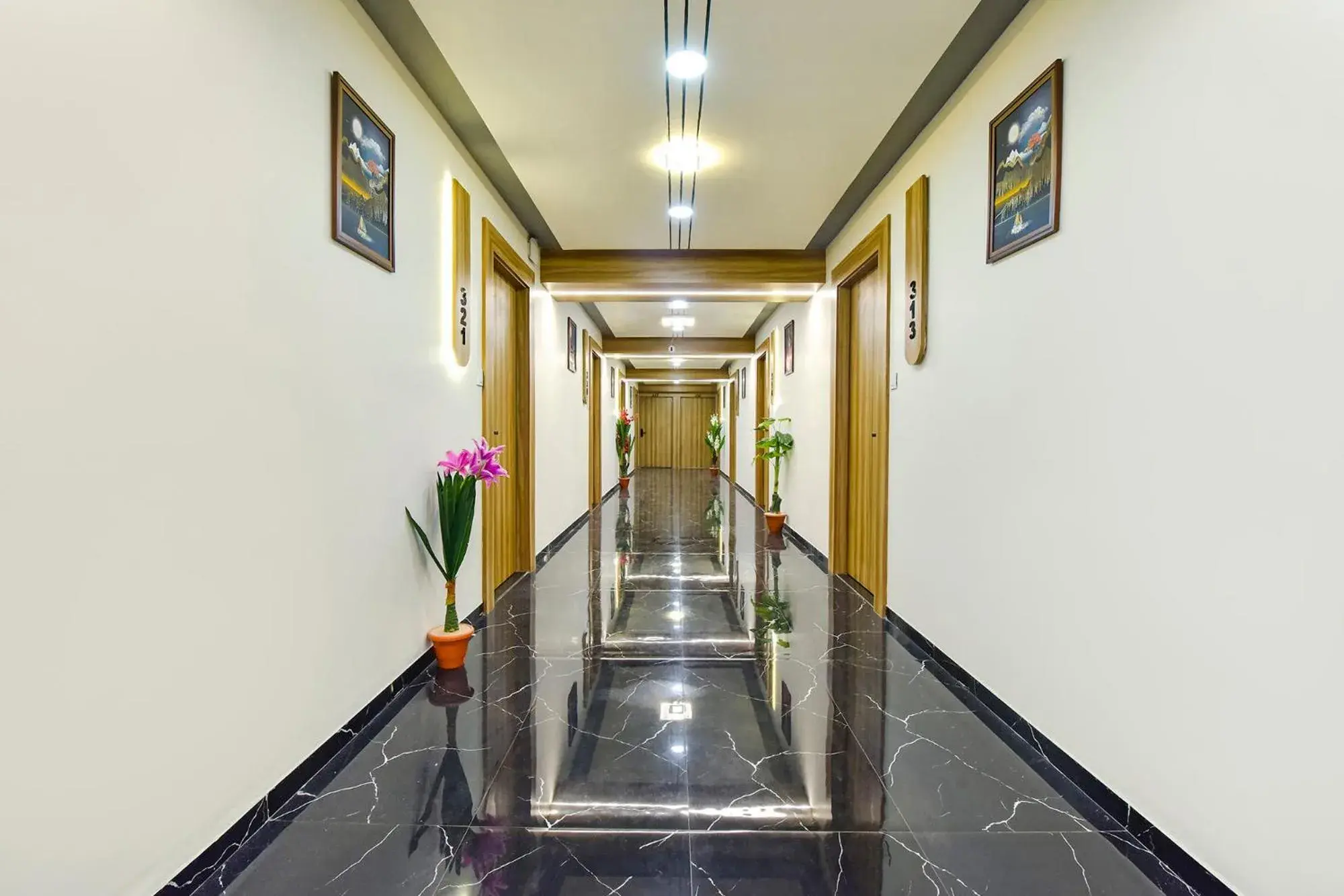 Lobby or reception in HOTEL BLISS