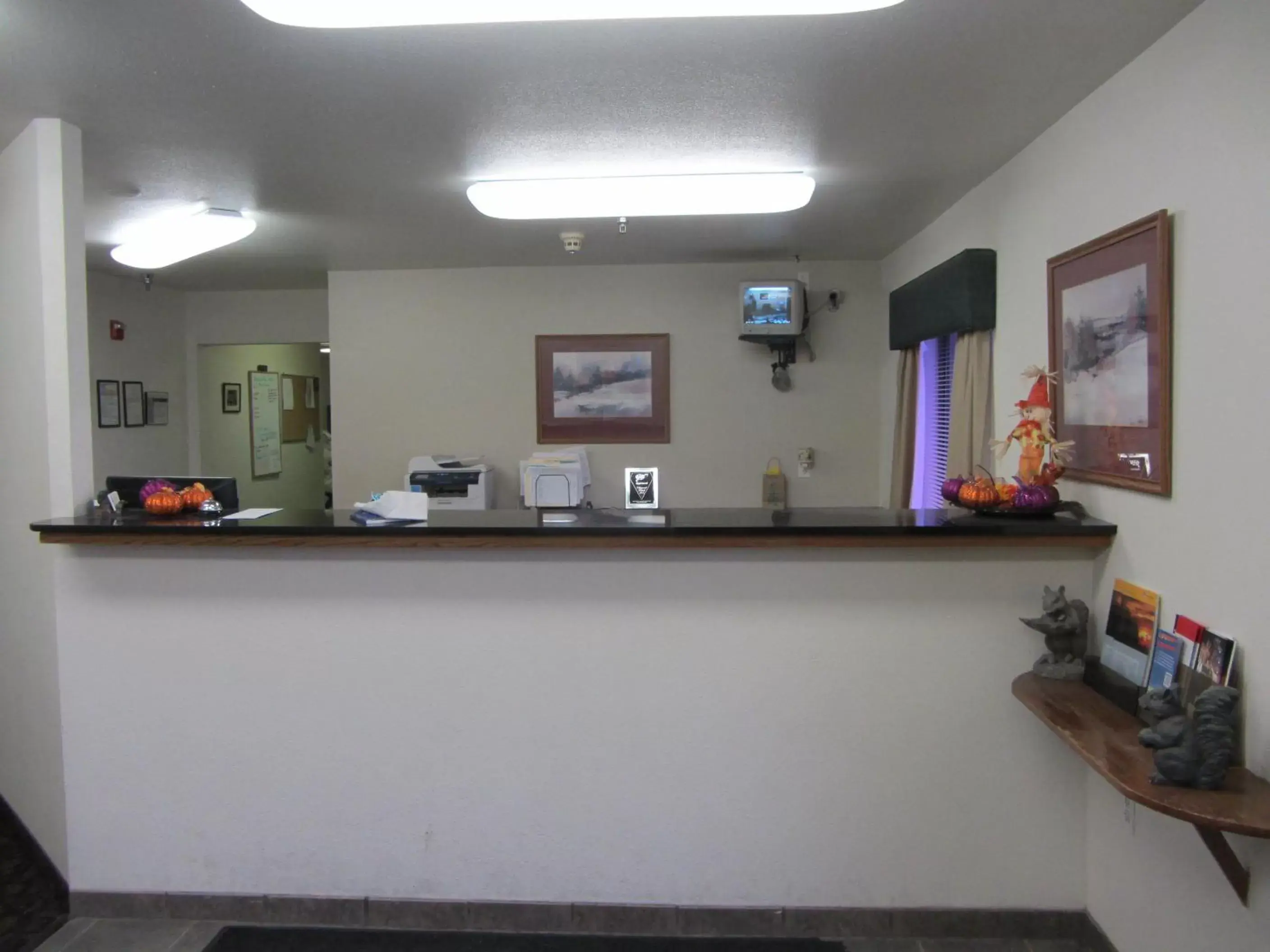 Lobby or reception in Travelodge by Wyndham Pecos Lobby or reception in Travelodge by Wyndham Pecos