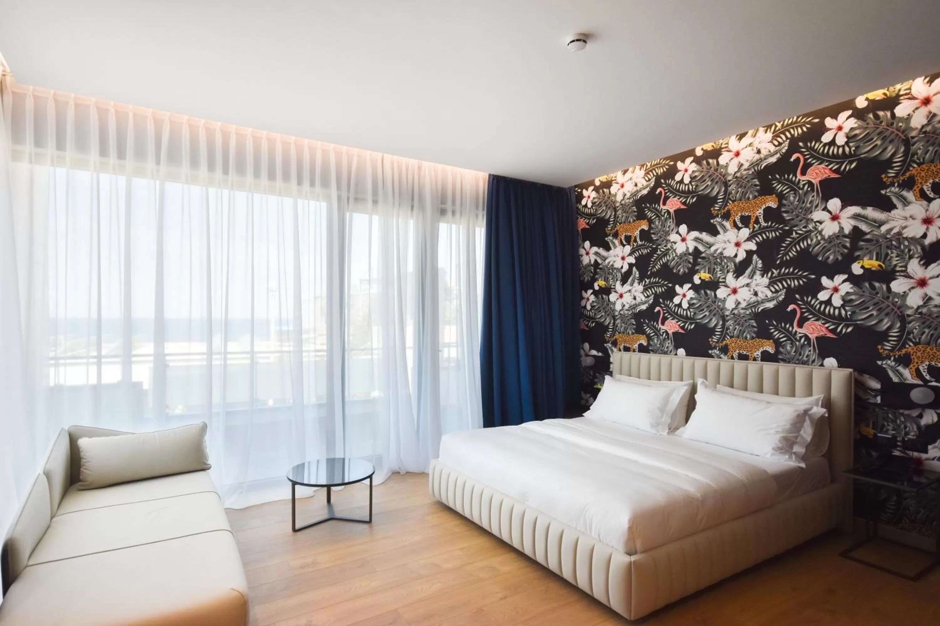 Bed in Flamingo Hotel