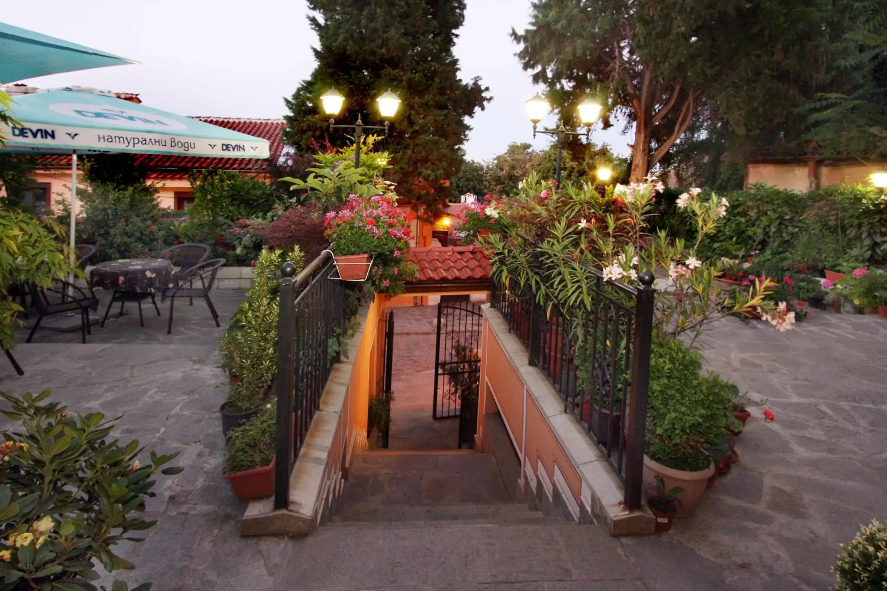 Balcony/Terrace in Hotel Alafrangite