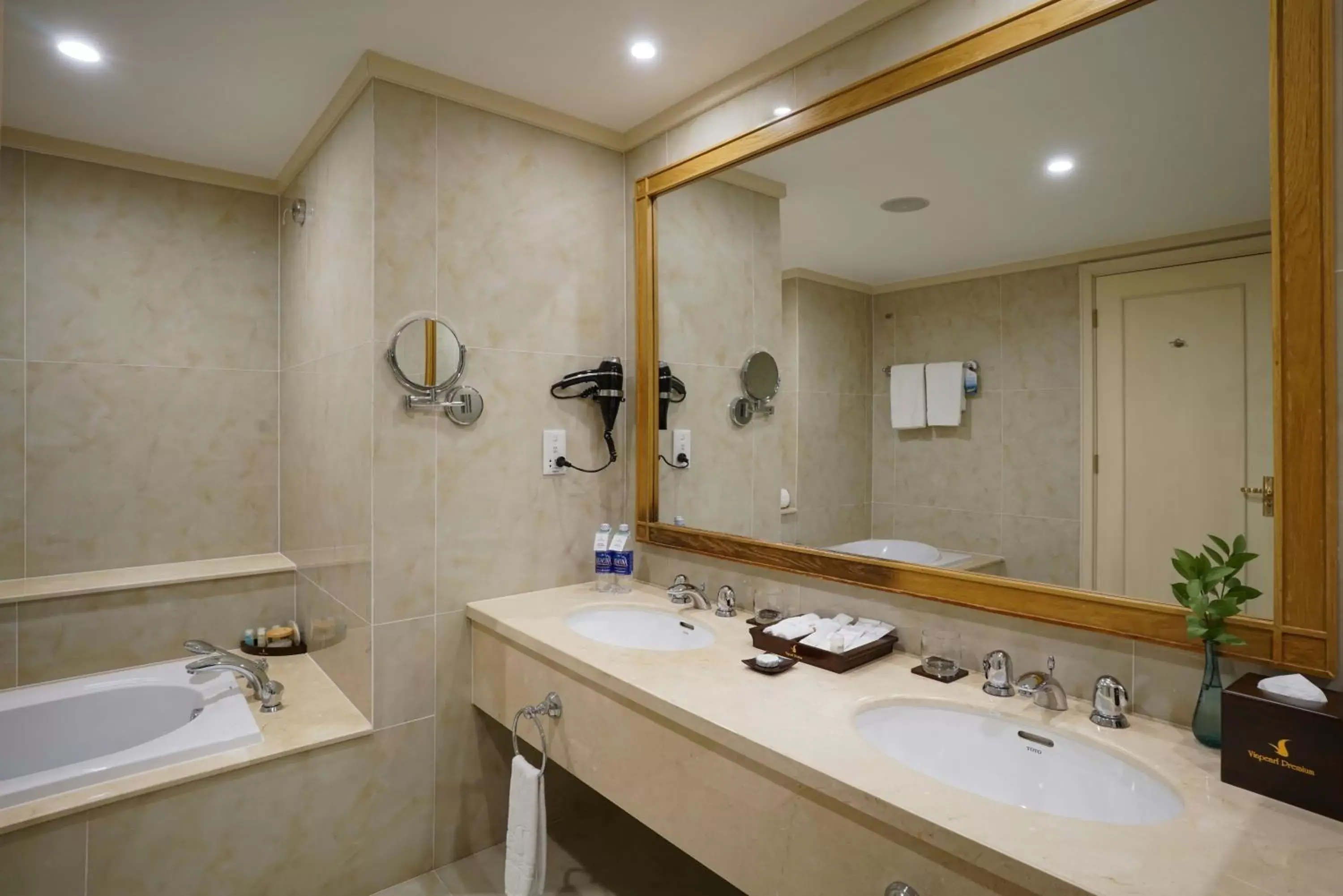 Bathroom in Vinpearl Resort & Spa Nha Trang Bay