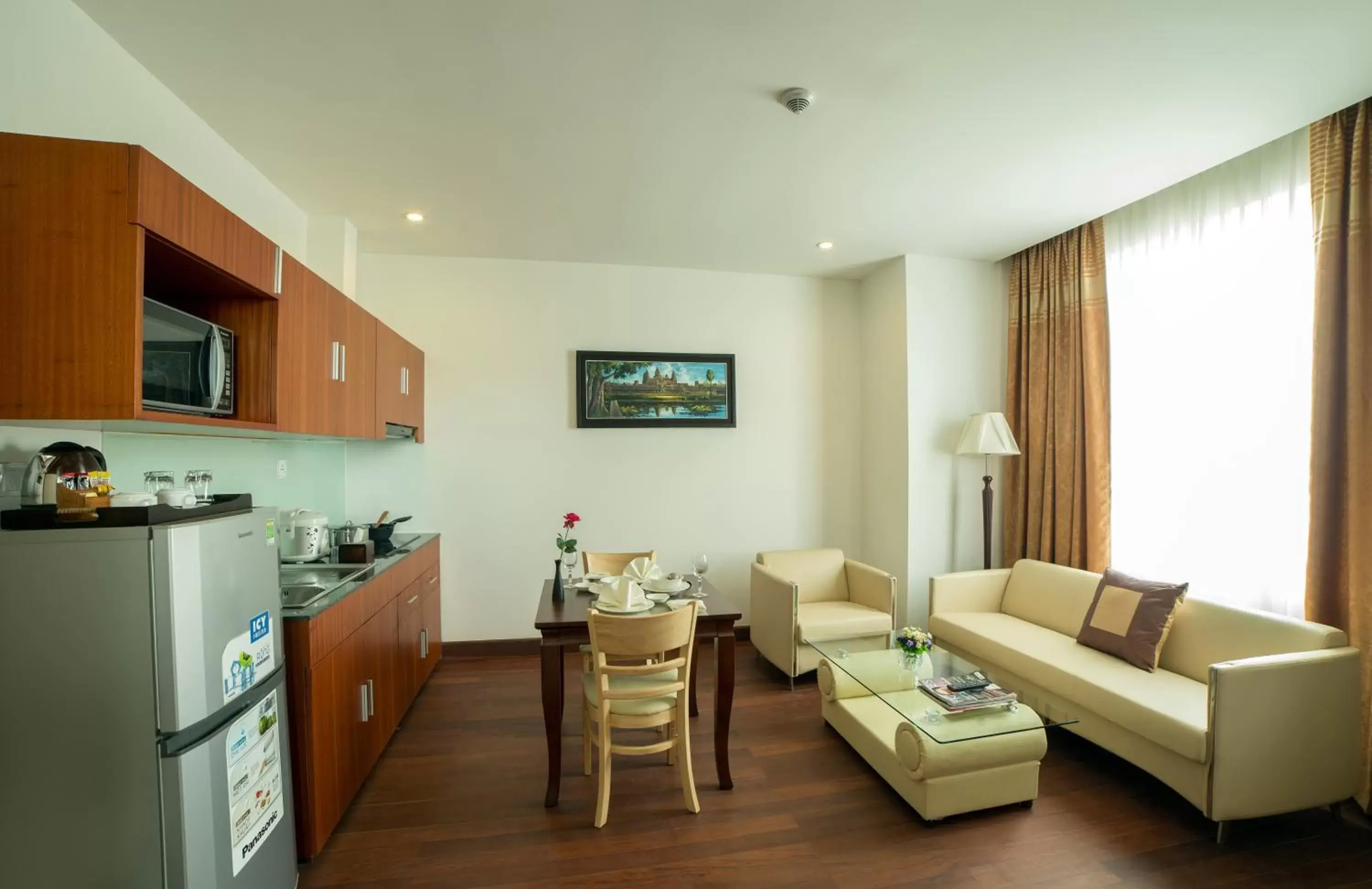 Living room, Seating Area in Phnom Penh Katari Hotel