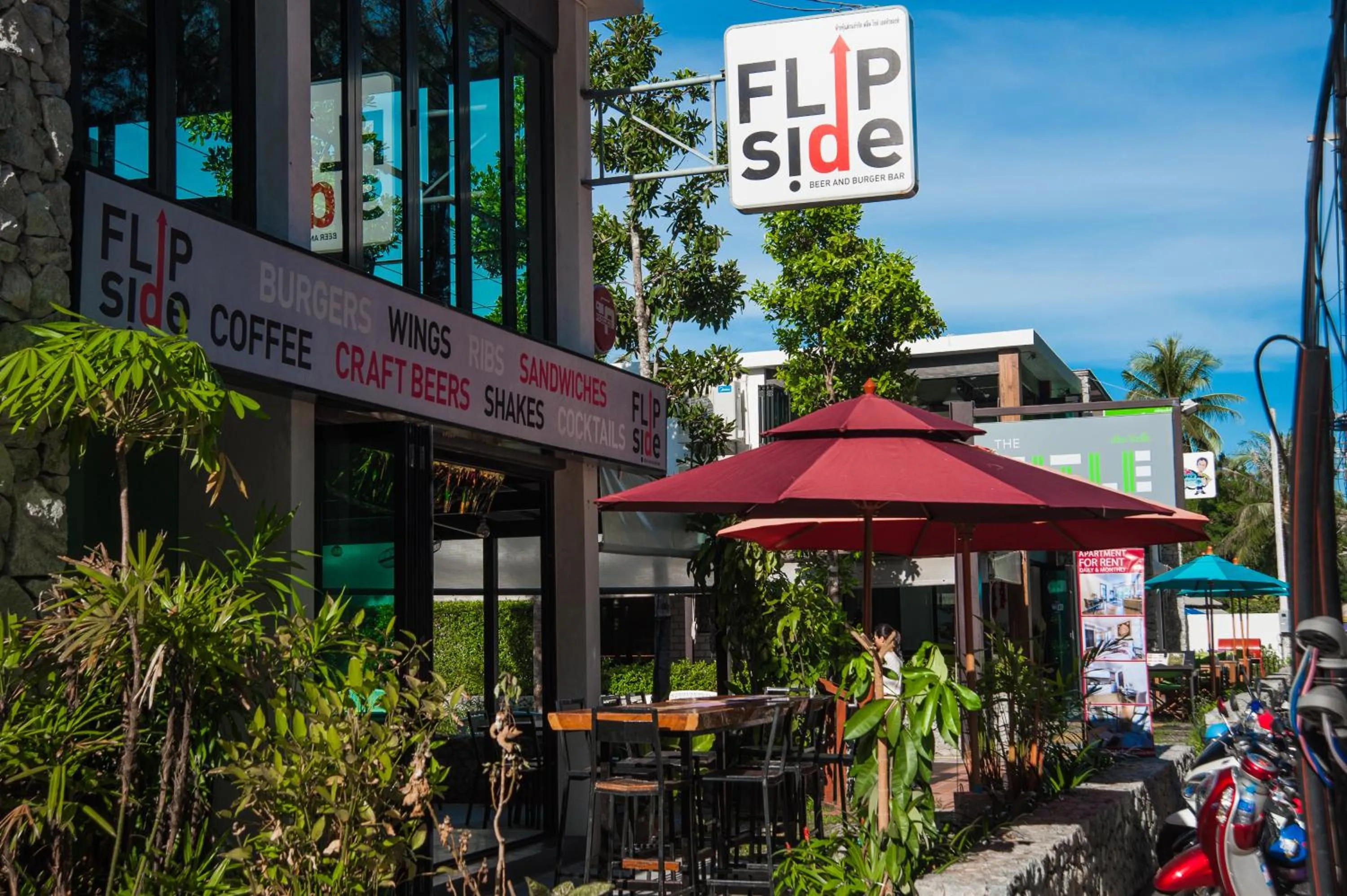 Restaurant/places to eat in The Title KR Beach Condotel Rawai Beach