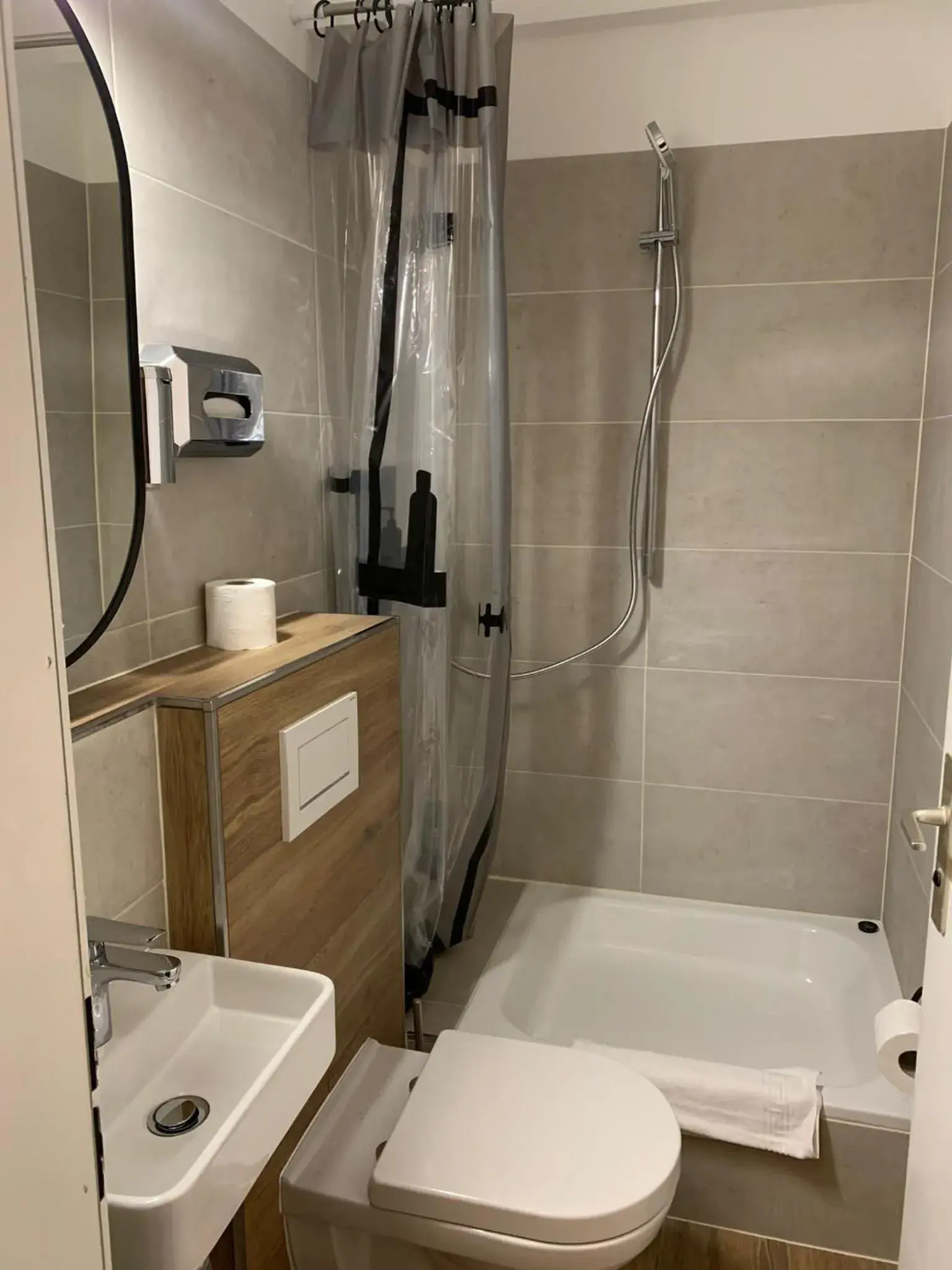 Deluxe Double Room in Hotel Keese Hamburg Deluxe Double Room in Hotel Keese Hamburg